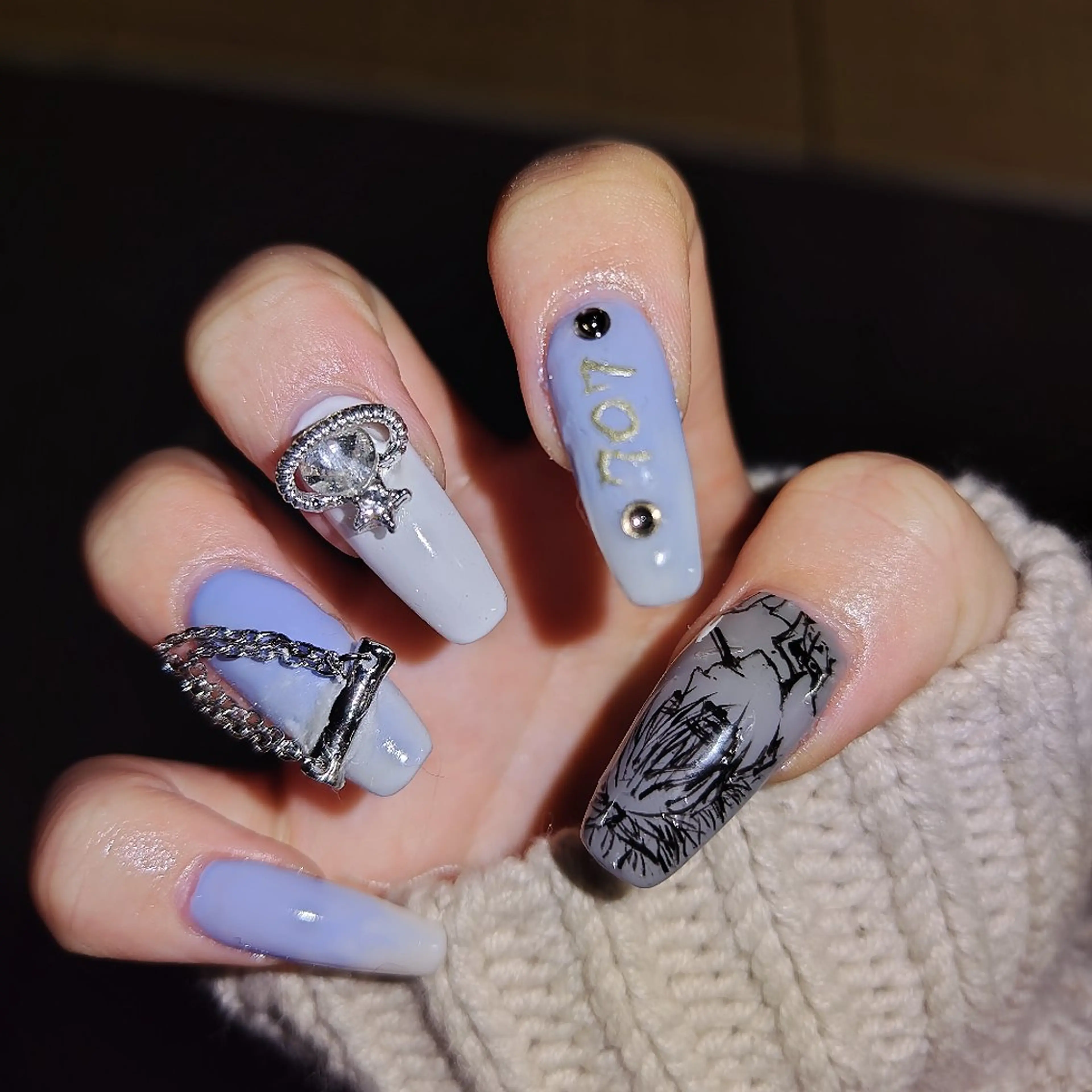 ネイル EASTHAM 吉田 毬乃のネイルデザイン