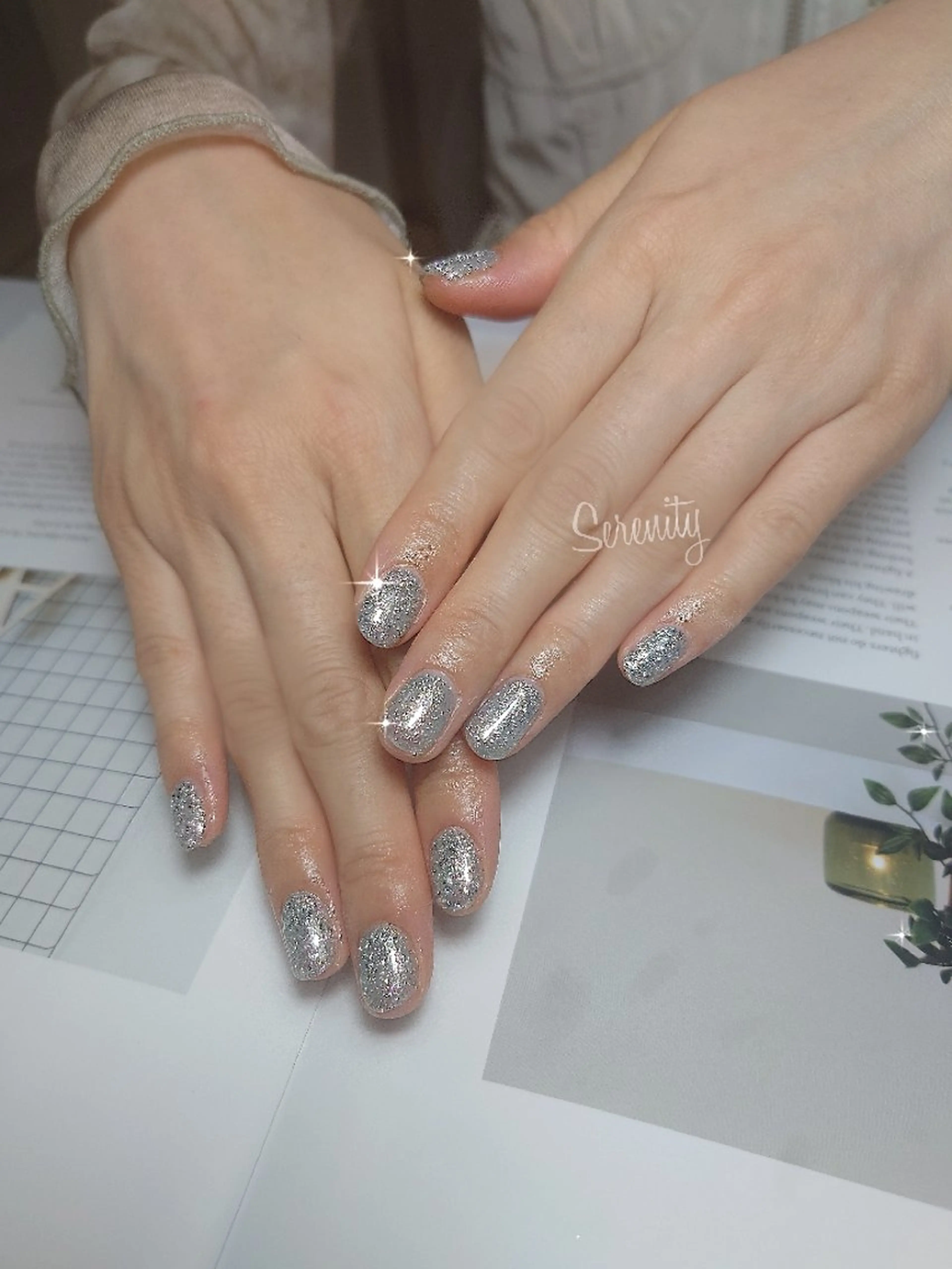 ネイル ブルー フラッシュネイル グリーン マグネットネイル ワンカラーネイル nail  serenityのネイルデザイン