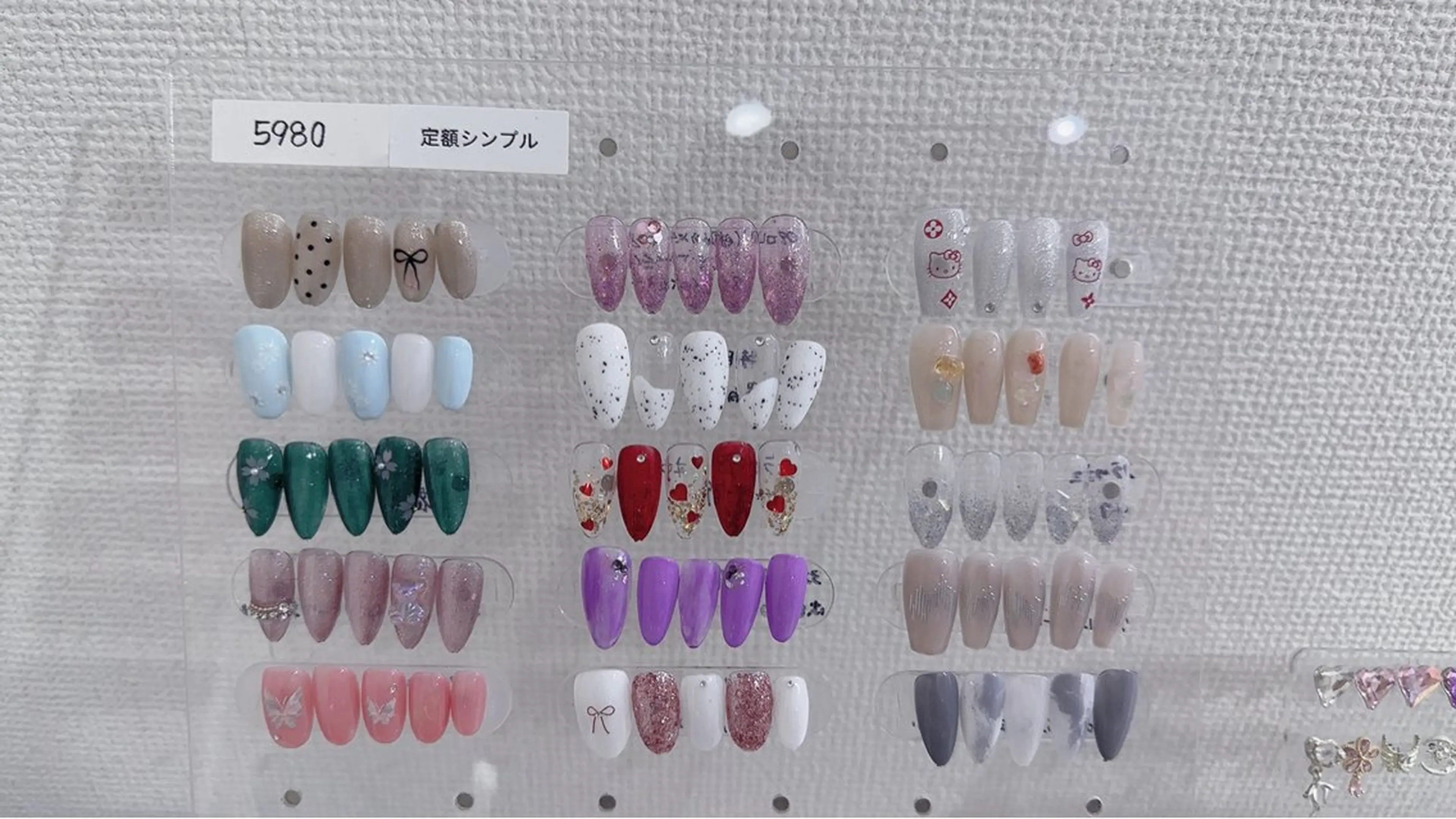 🎀🔰オフ付き🔰🎀定額シンプルデザインからお選びいただけます♪オフ込みの写真