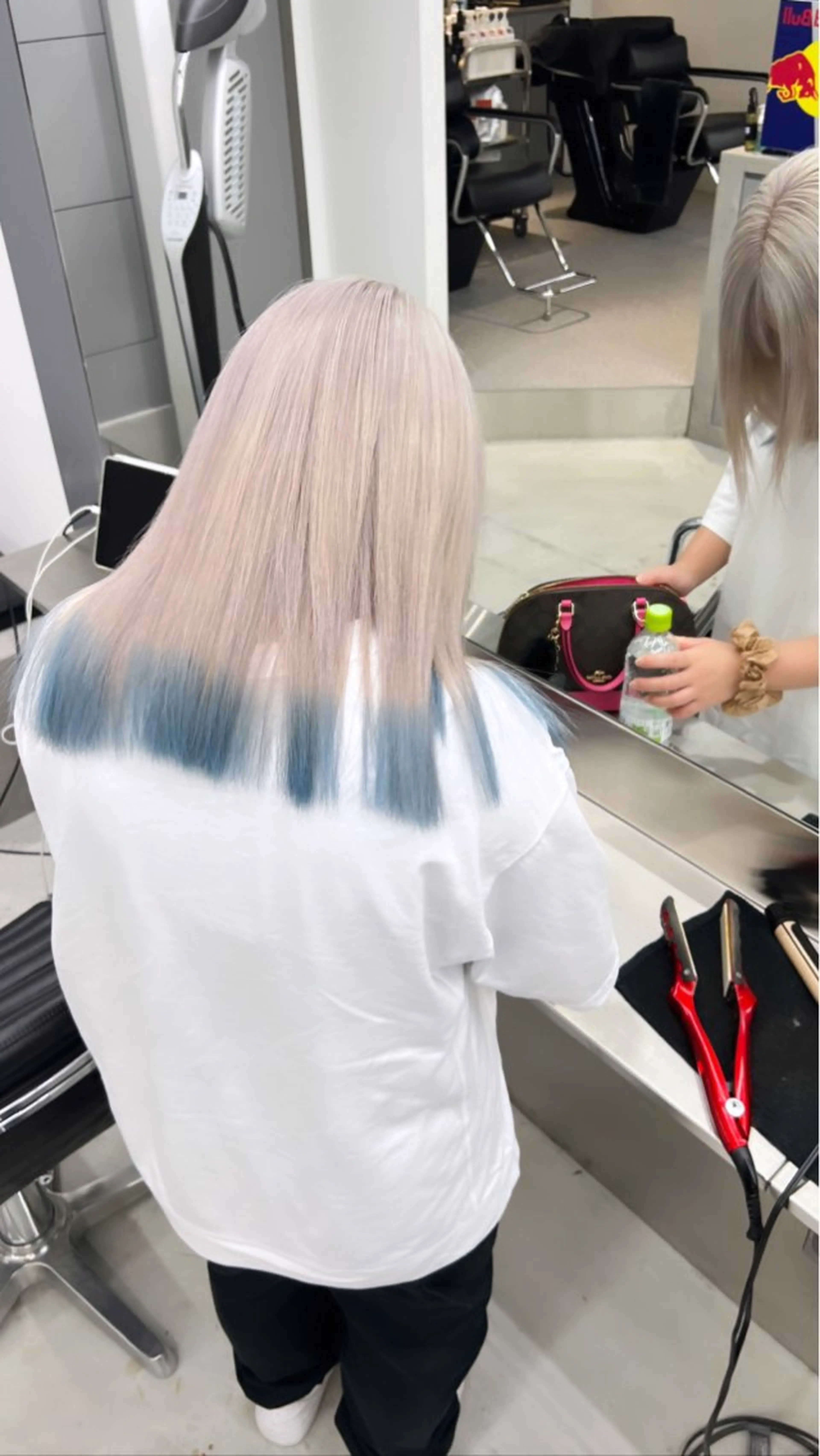 ロング LIT. フリー予約のヘアスタイル