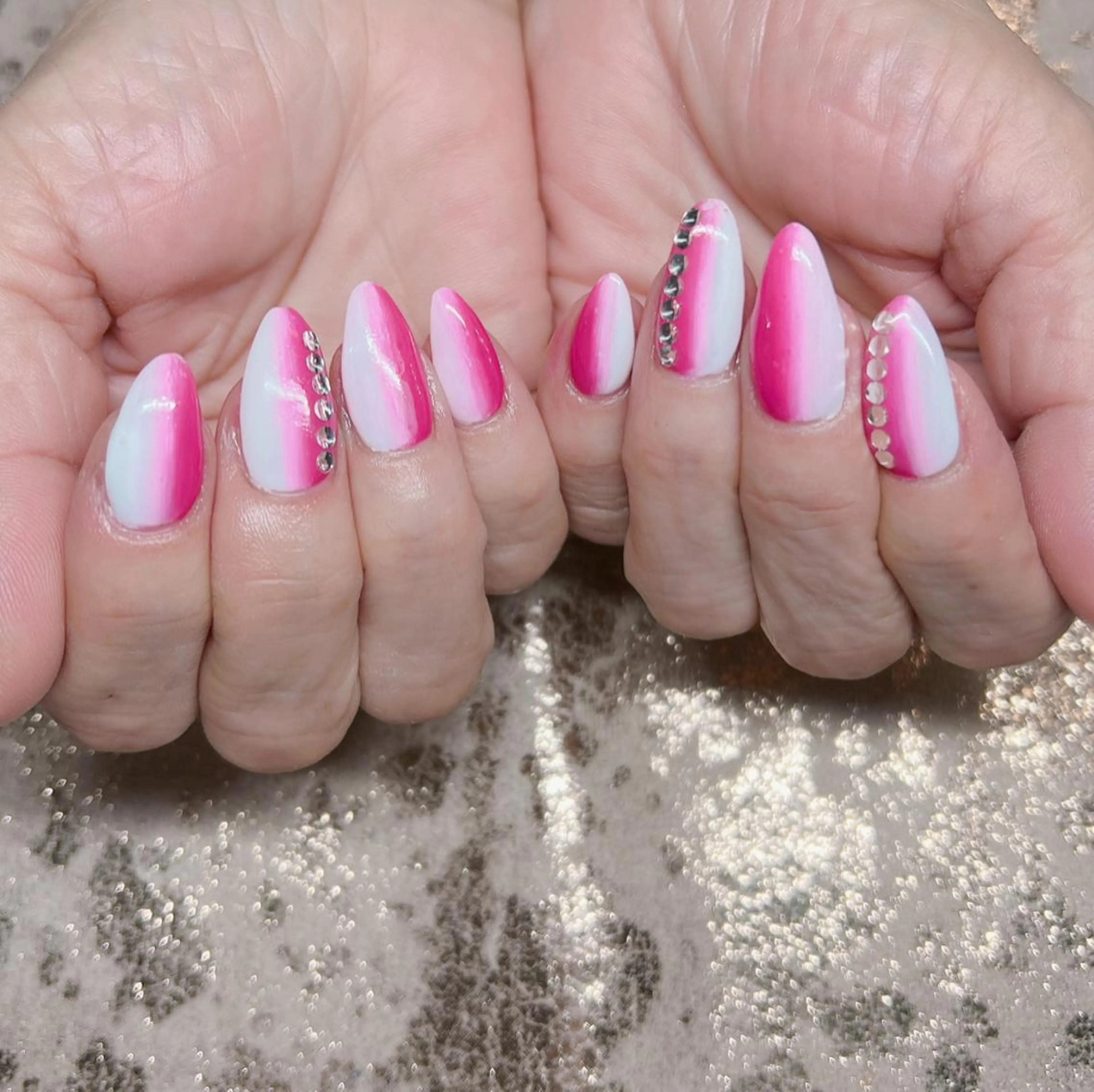 ネイル 個室ネイルサロンDolly  Girl〜ドーリーガール〜所属・DollyGirl KYOKOのネイルデザイン