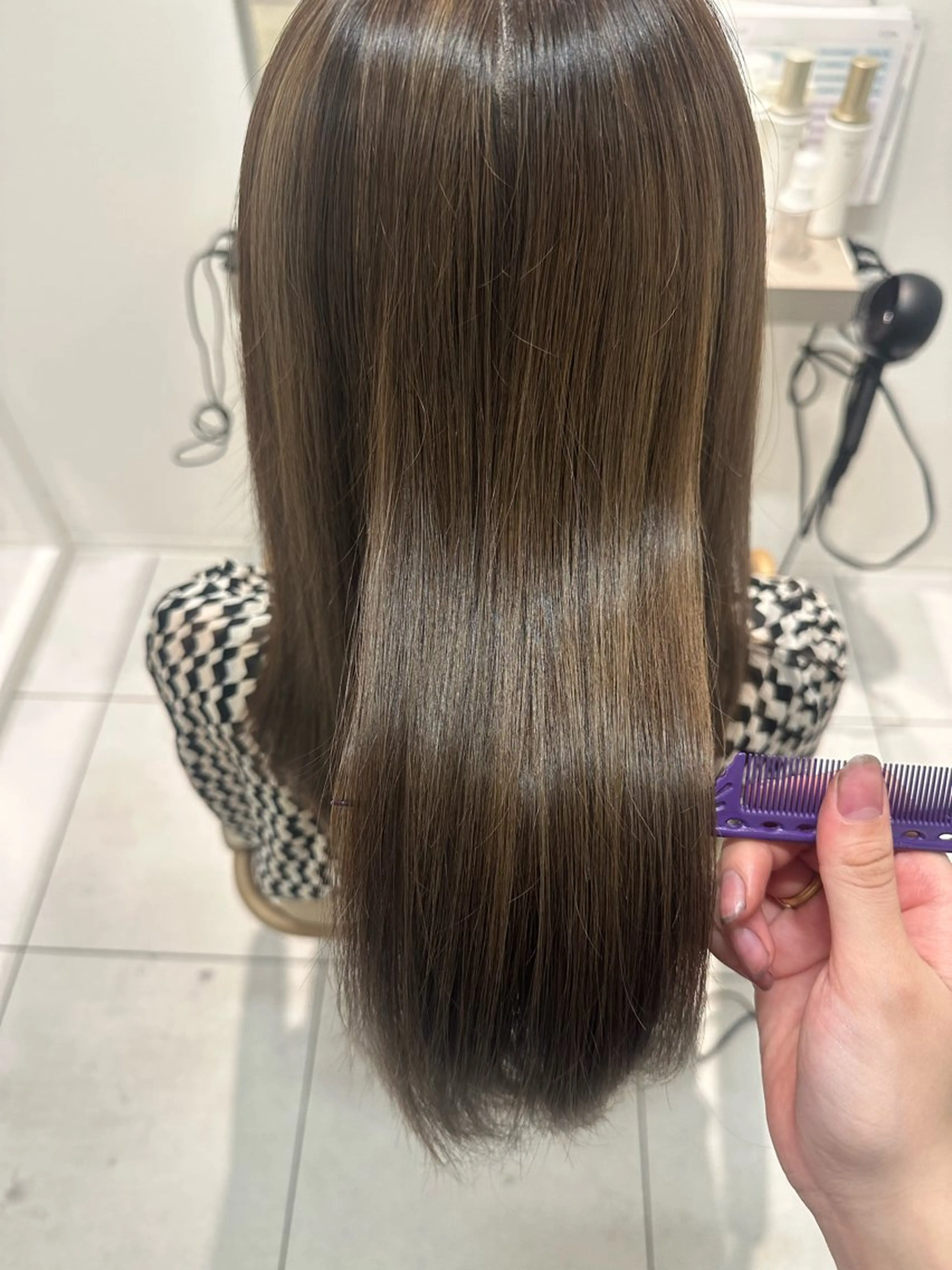 セミロング 🍎暖色/艶髪 /madokaのヘアスタイル