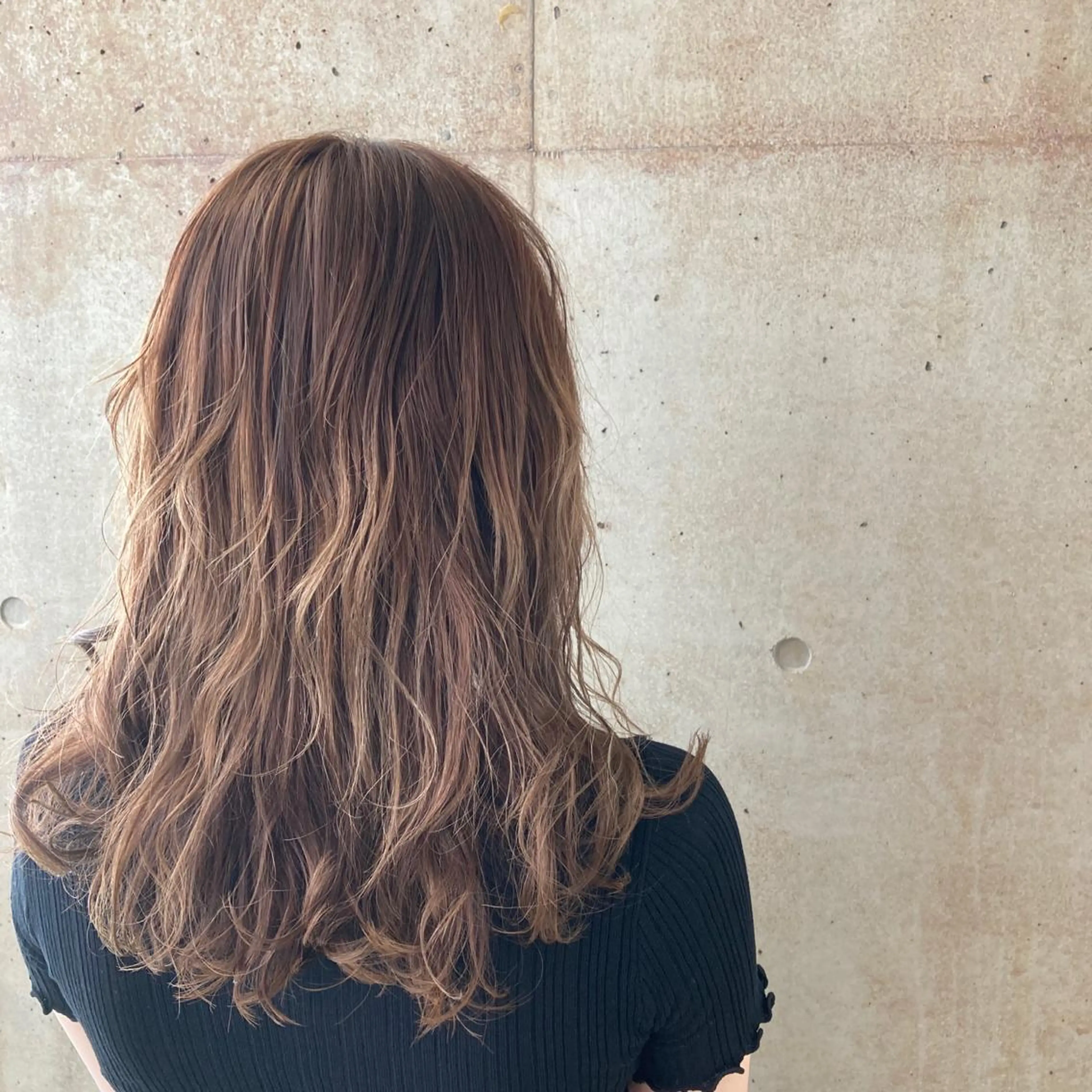 セミロング カラー 一ノ瀬 蘭のヘアスタイル