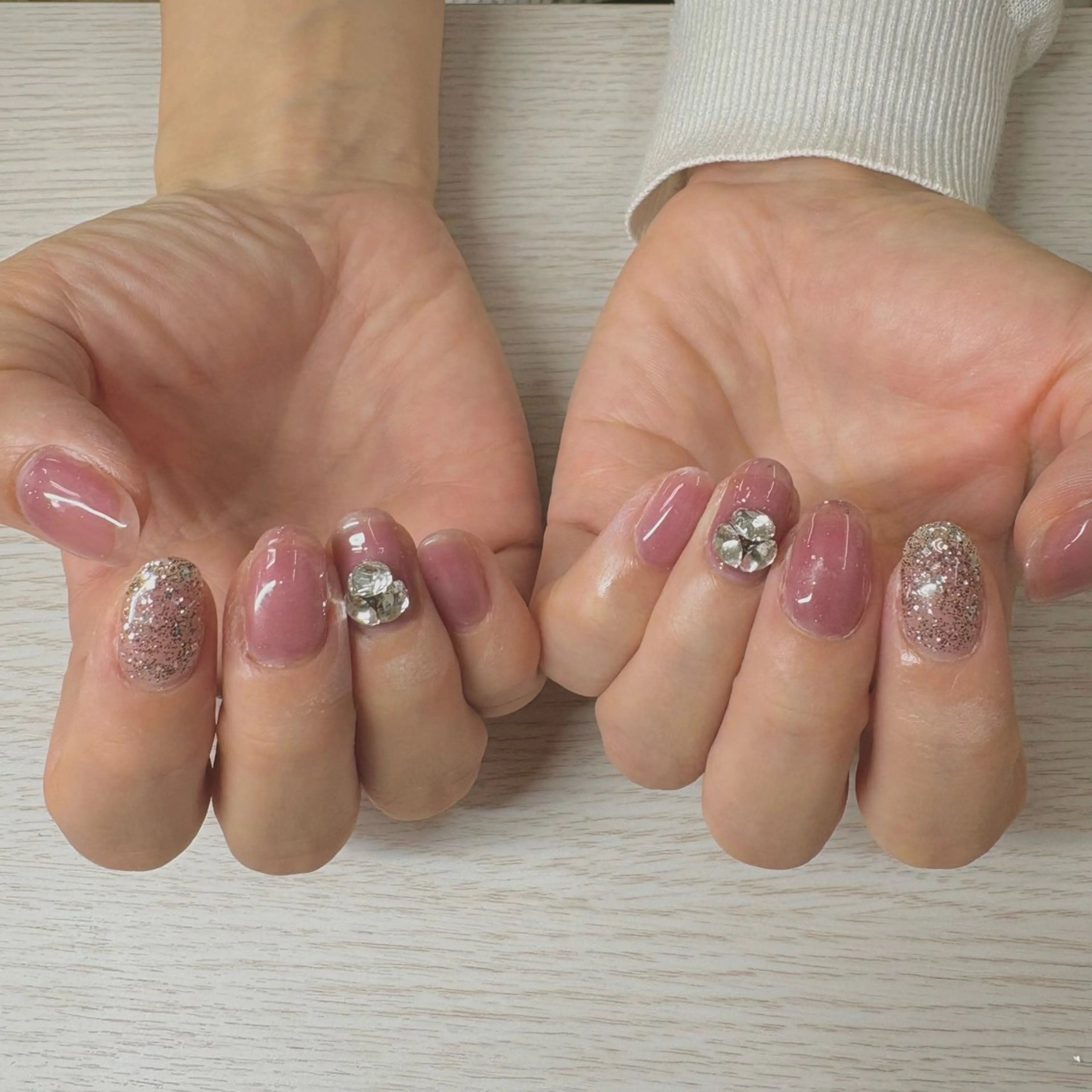 ネイル TRU NAIL大船店所属・TRU かつらのネイルデザイン