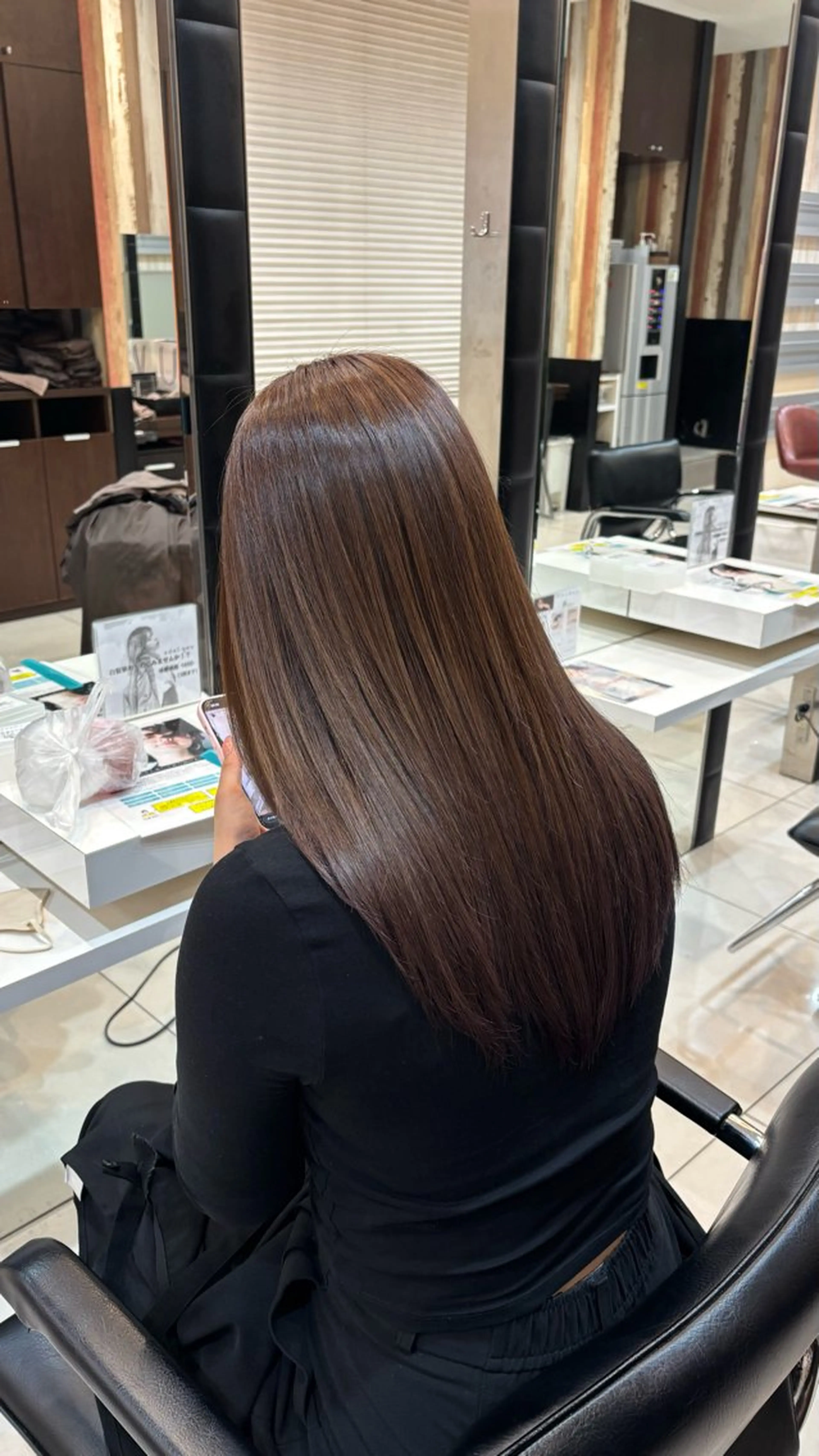 ミディアム カラー ブラウンカラー ピンクカラー ピンクブラウン 佐川 玲奈のヘアスタイル