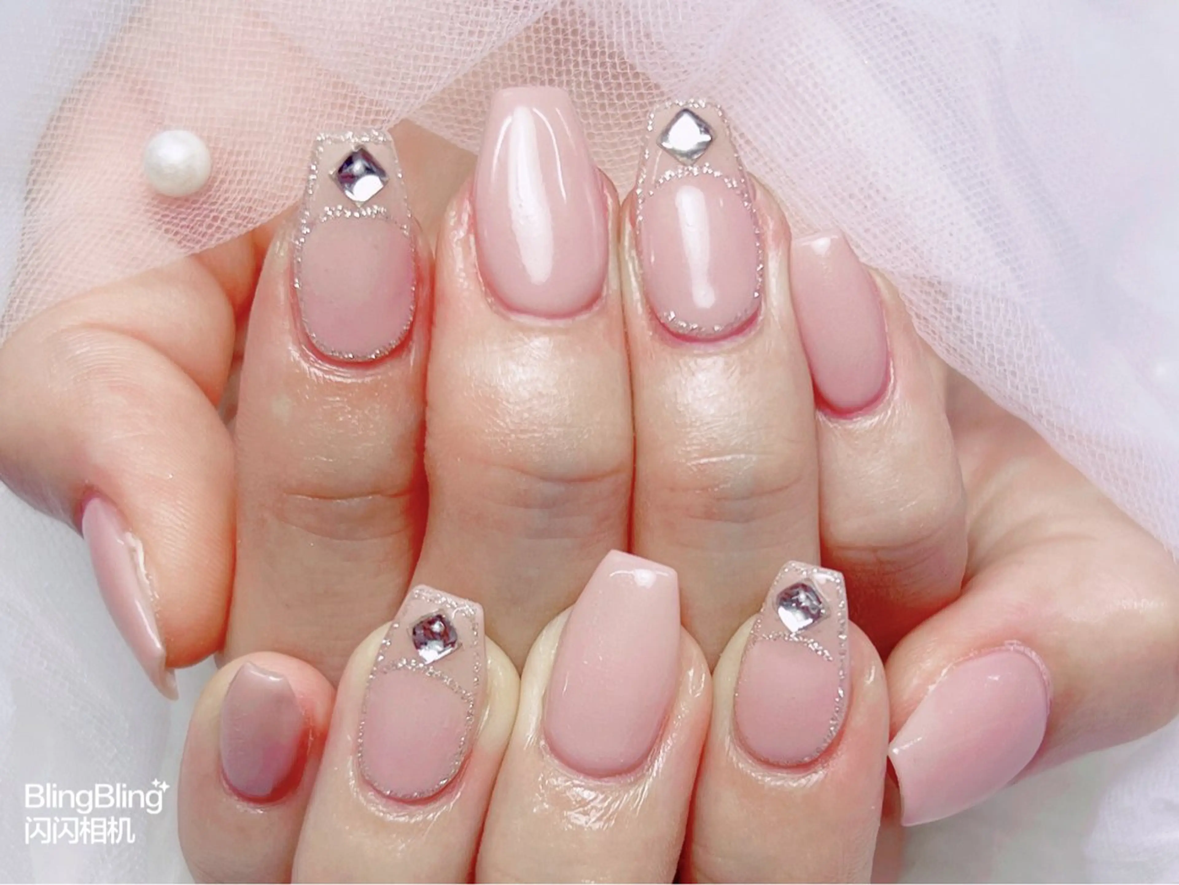 ネイル オーロラネイル チークネイル 長さ出し フットネイル フレンチネイル ハンドネイル NaNa nailのネイルデザイン