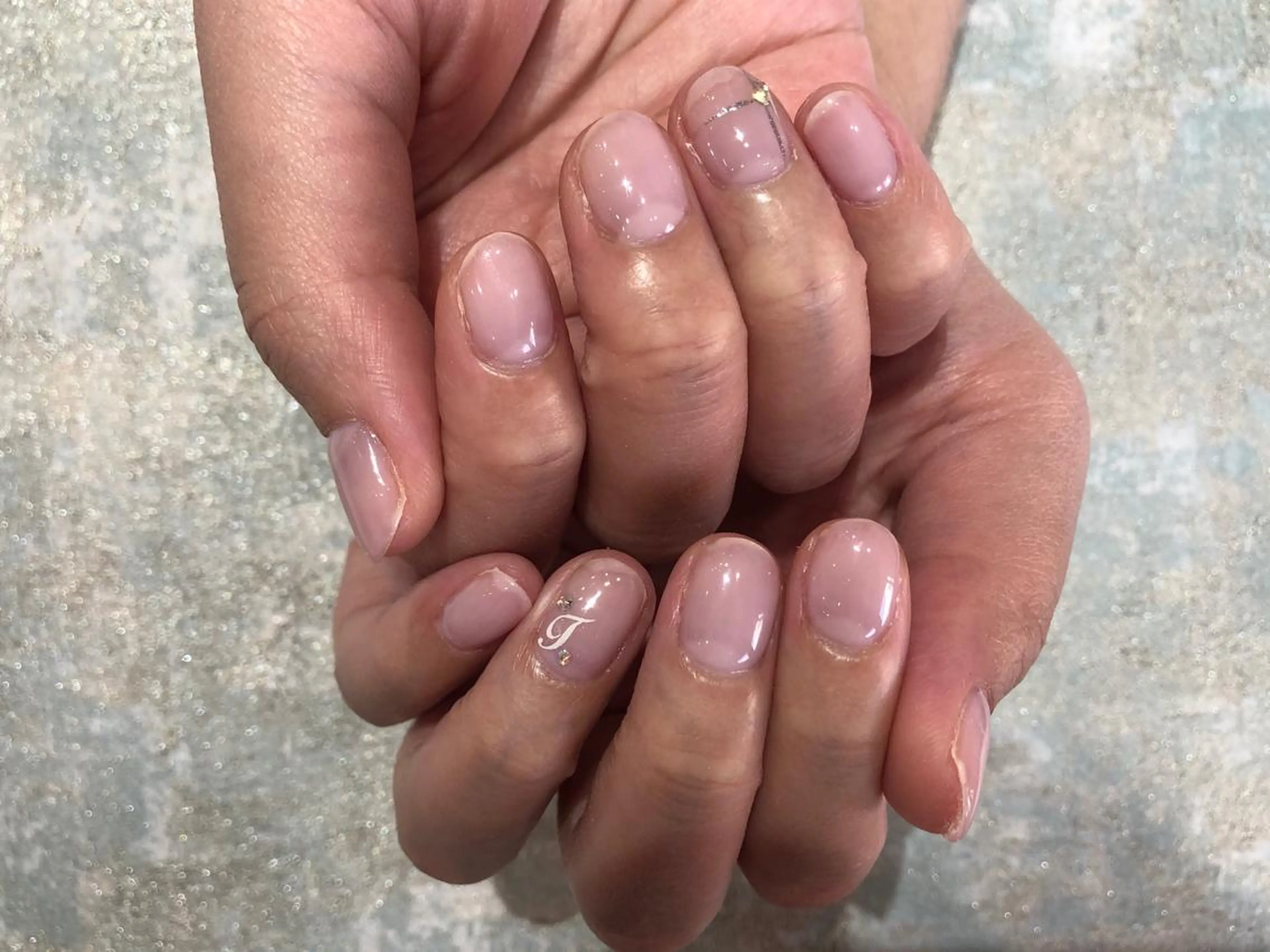 ネイル ワンカラーネイル ピンク ハンドネイル fairy 村居 愛香のネイルデザイン