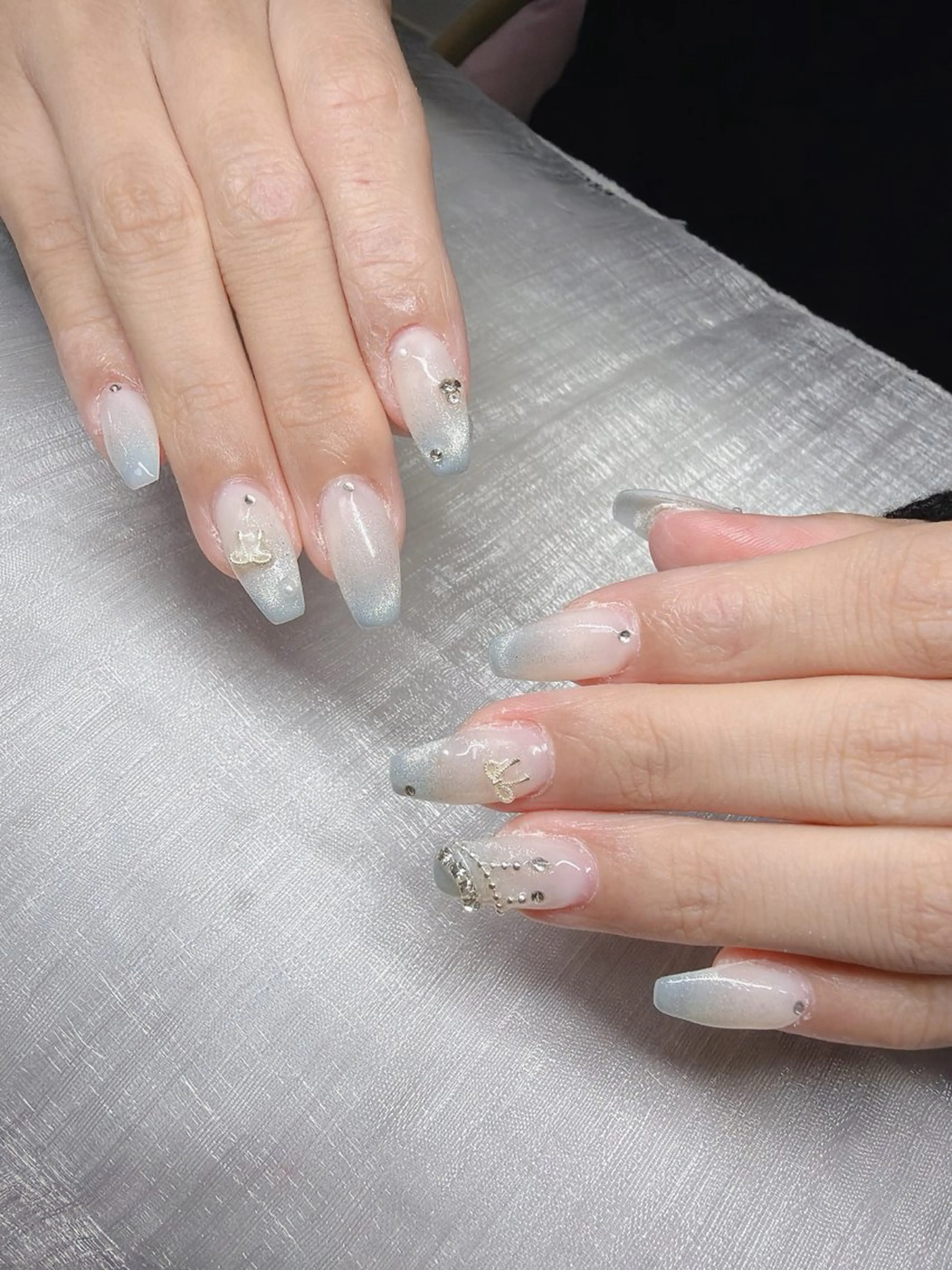 ネイル ハンドネイル Lee Nailsのネイルデザイン