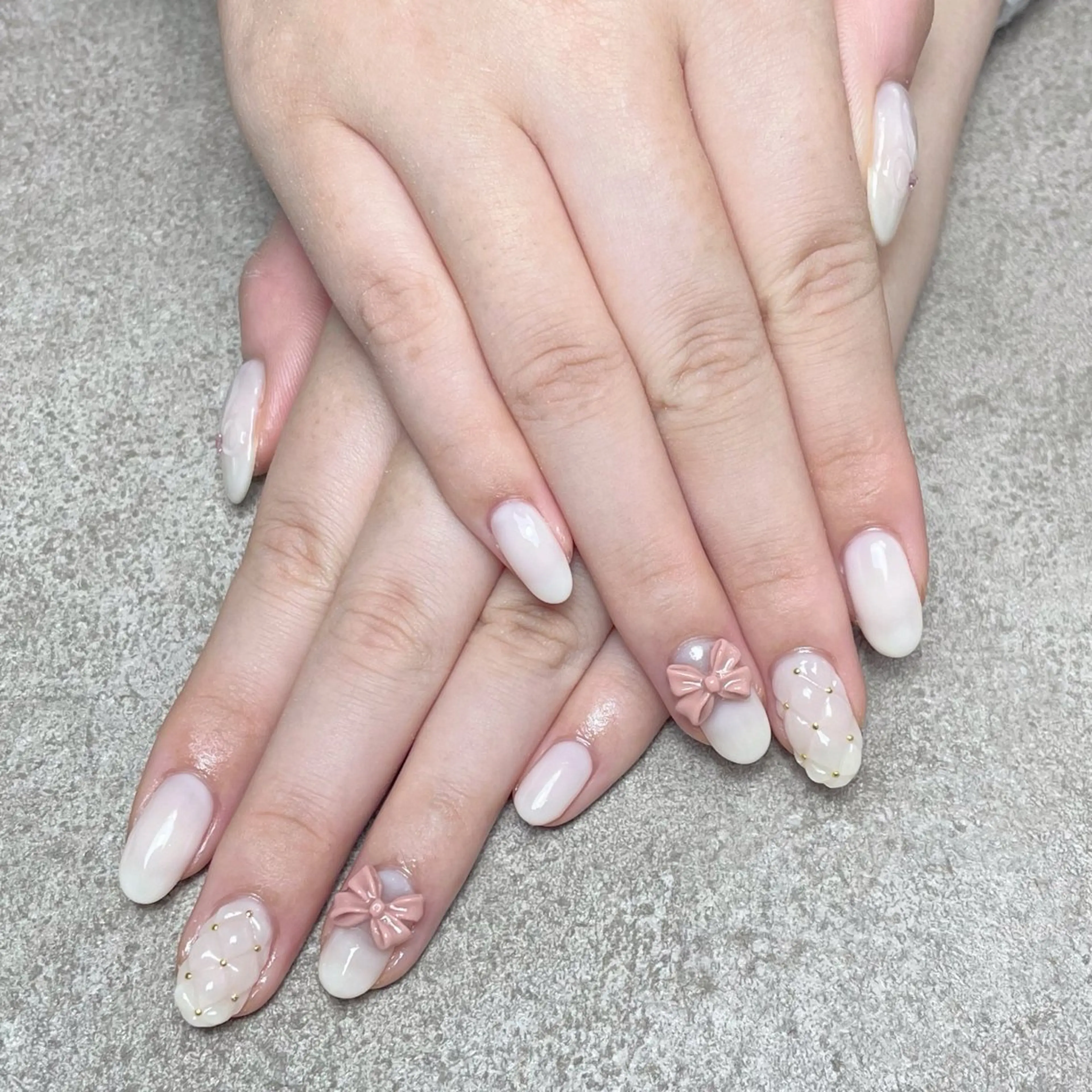 ネイル nailroom DIASOMNIAのネイルデザイン