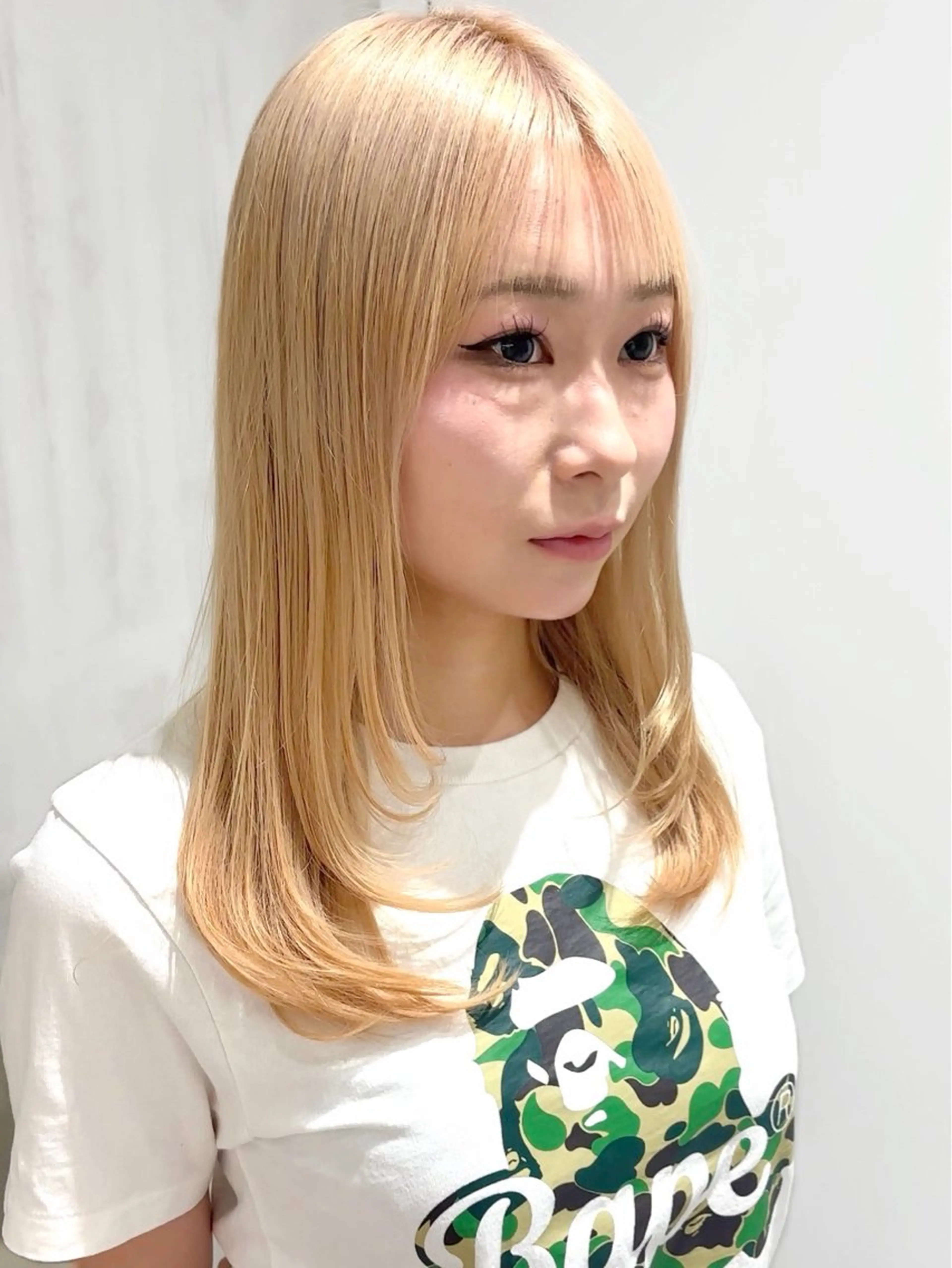 ミディアム カット あらい みゆのヘアスタイル
