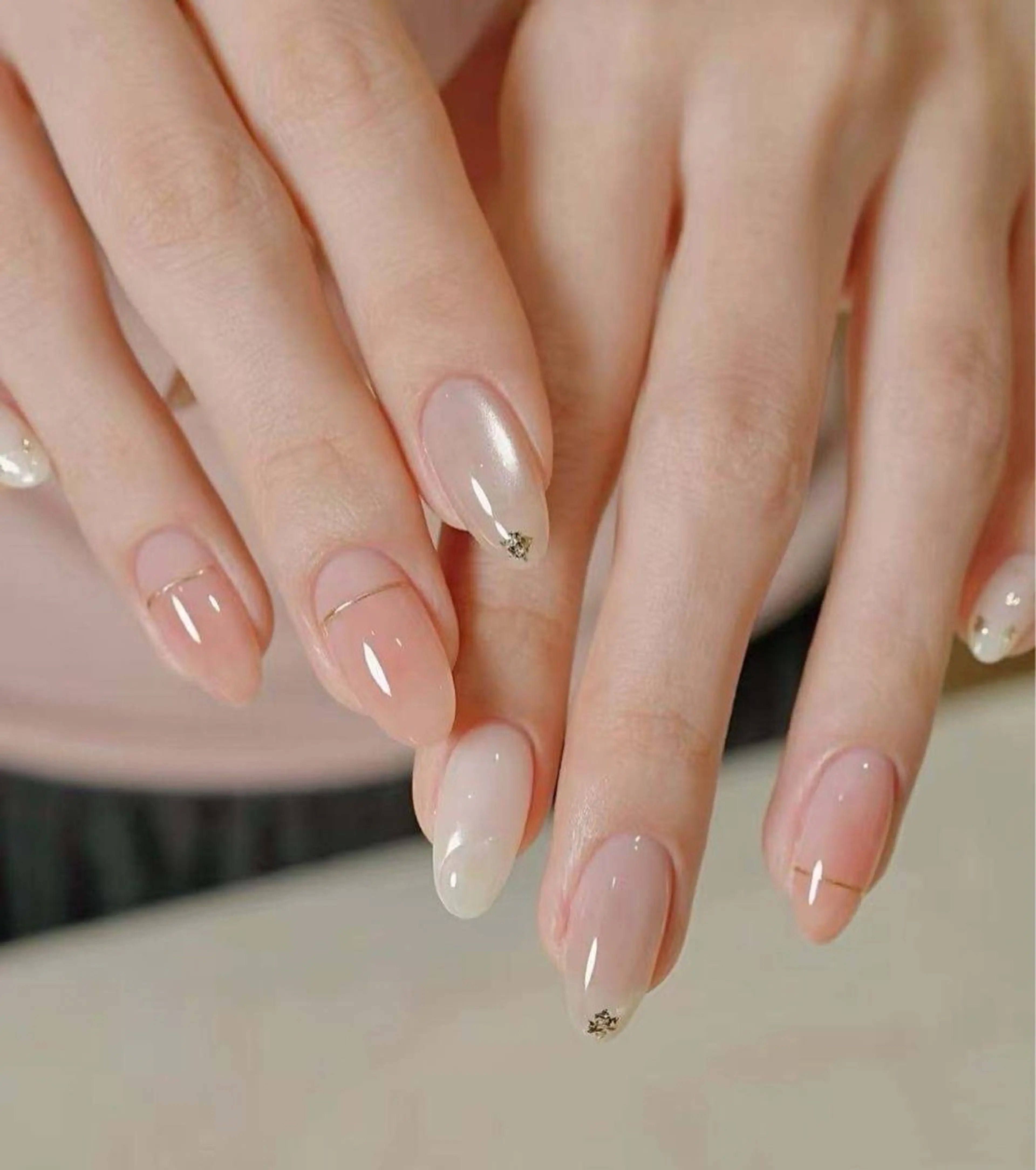 ネイル オーロラネイル フラワーネイル フットネイル フレンチネイル ジェルネイル ハンドネイル BabyYouMi nailのネイルデザイン