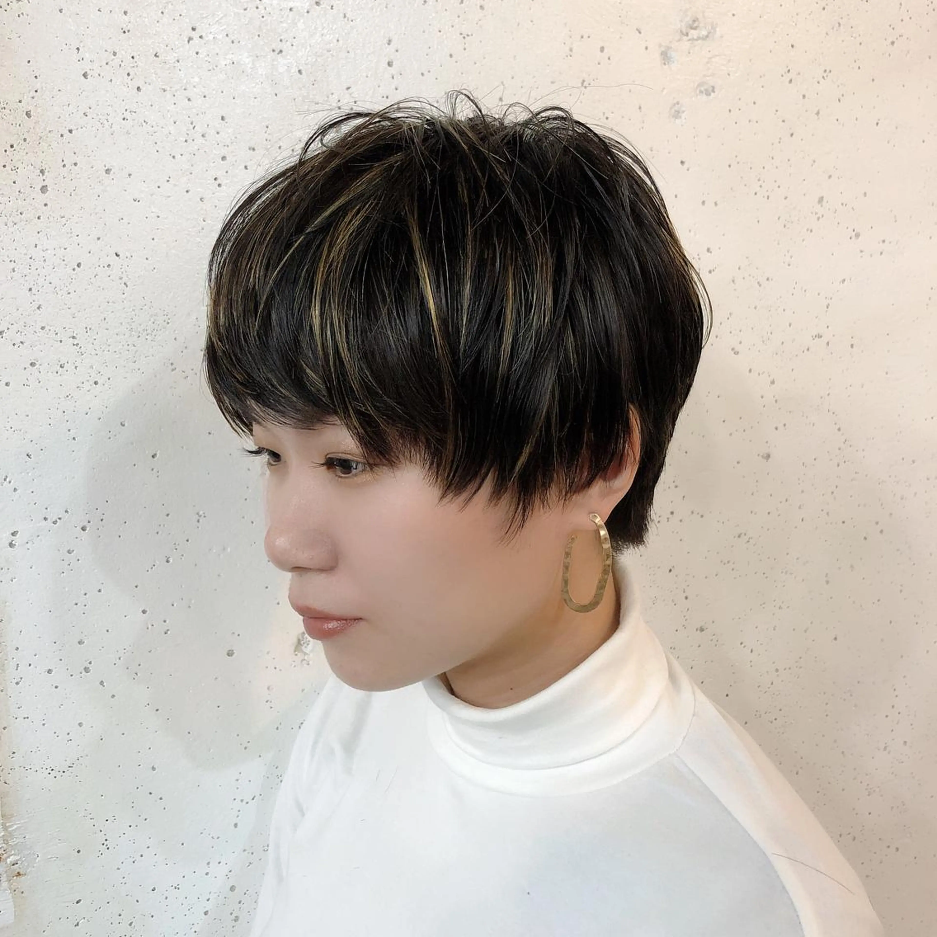 ショート 縮毛矯正 SALOWIN梅田茶屋町Suite店所属・韓国美容室出身 🌹Sana/梅田のヘアスタイル