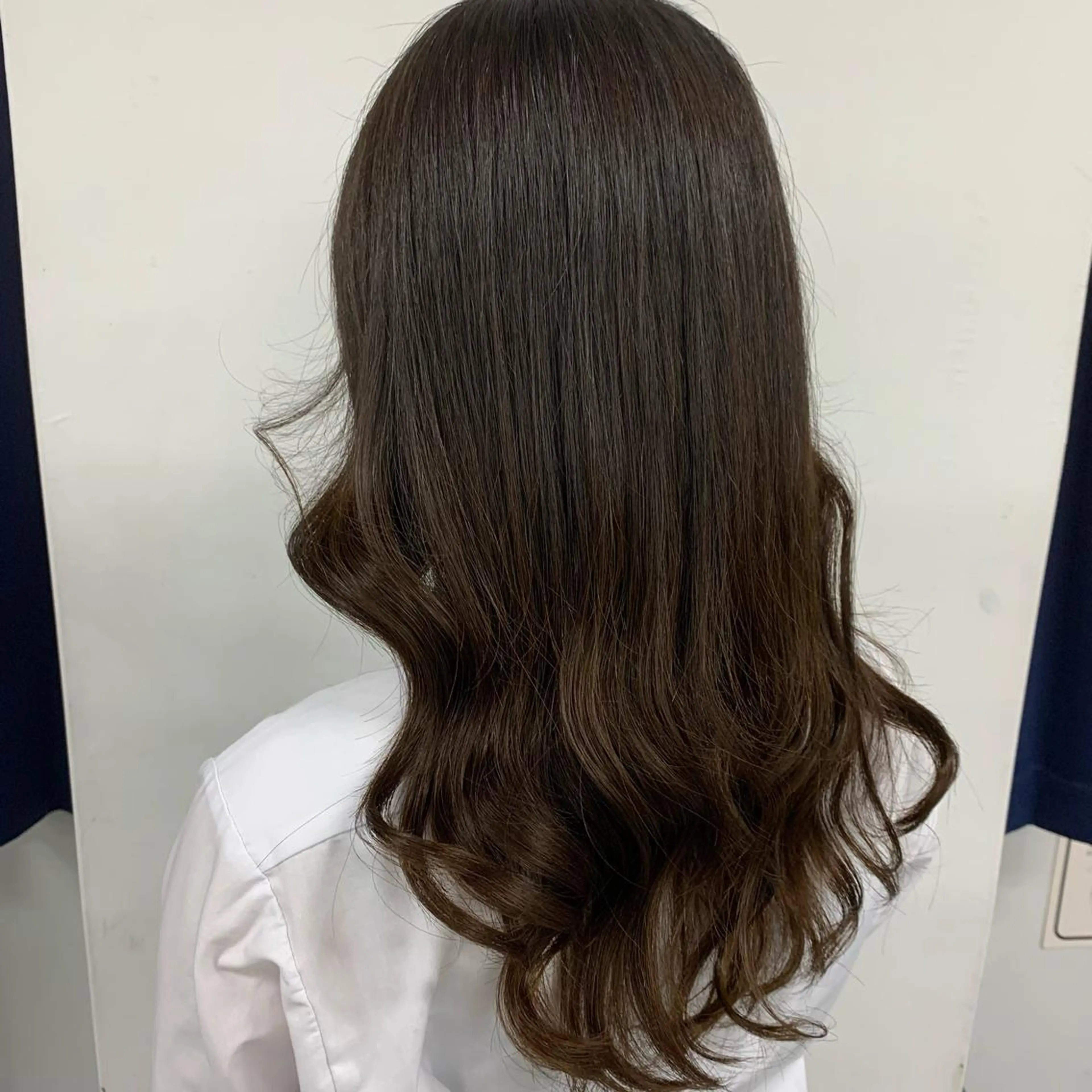 ロング カラー 🪞ハイトーン🪞 🤍waka🤍のヘアスタイル