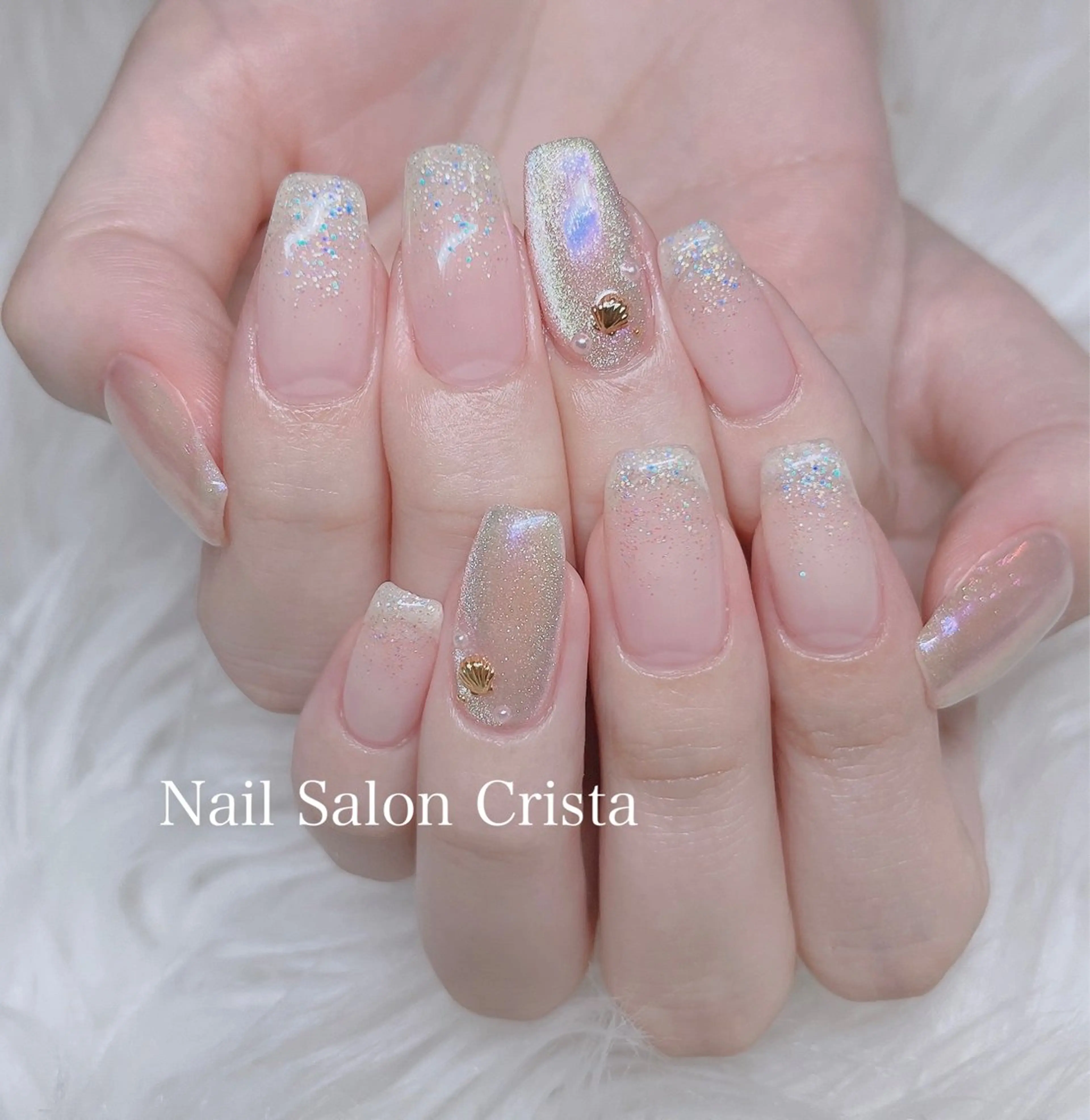 ネイル ジェルネイル グラデーション ラメ(グリッター) ラメグラデーション パラジェル ハンドネイル CRISTA所属・CRISTA MOMOのネイルデザイン