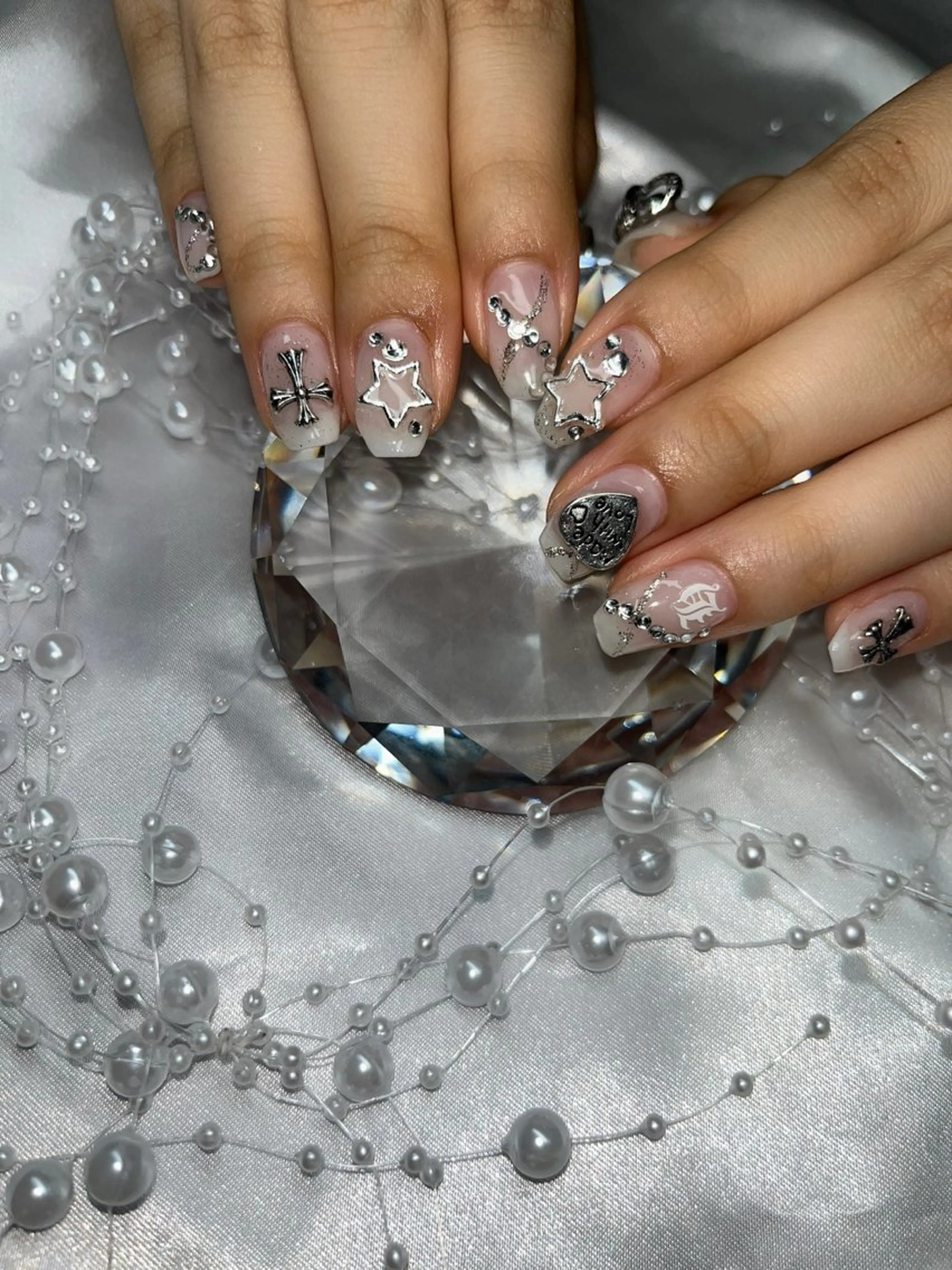 ネイル Nail Salon THREE  Nのネイルデザイン