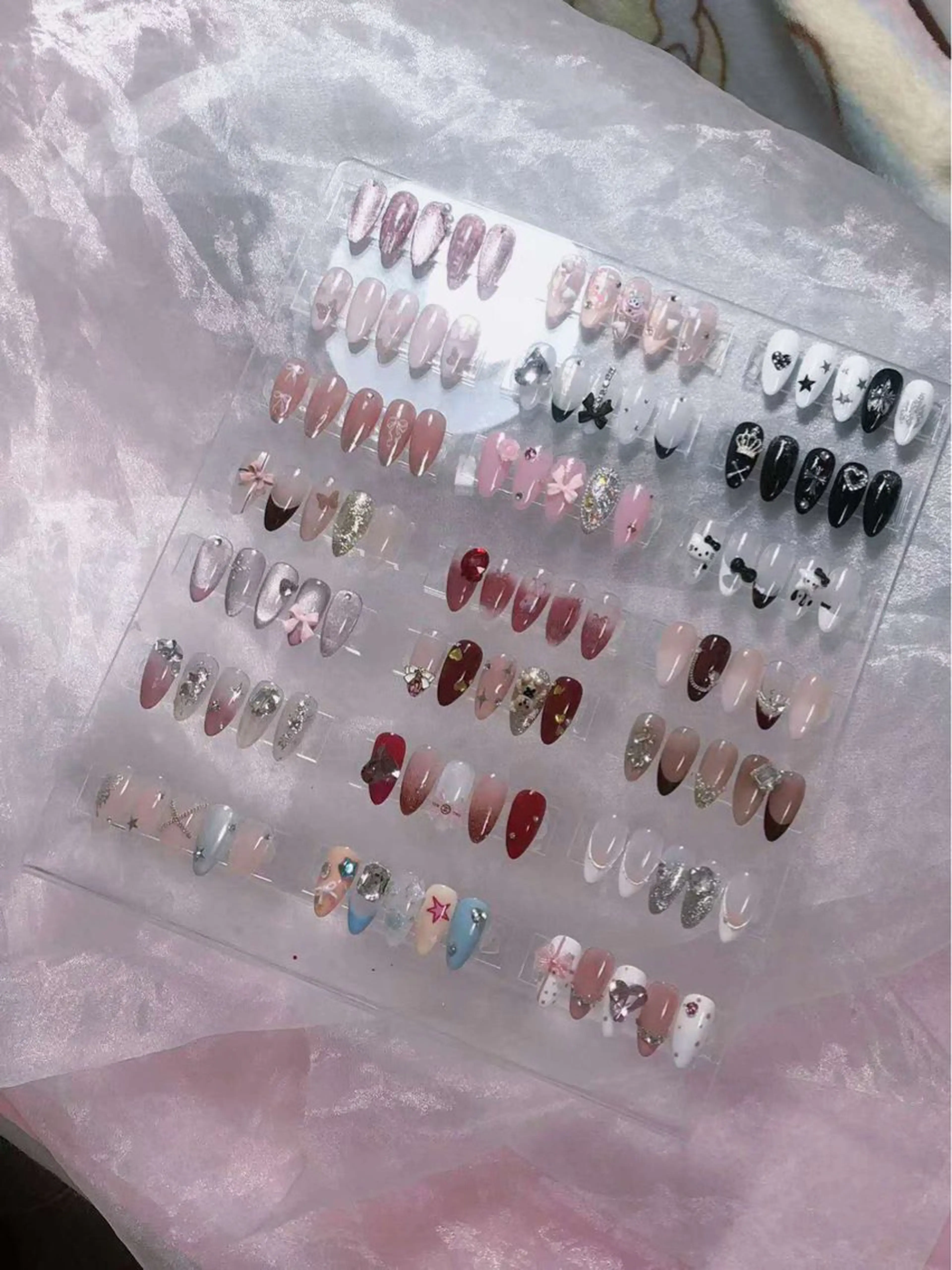 ネイル ハンドネイル Mio nail所属・清水 ゆうのネイルデザイン