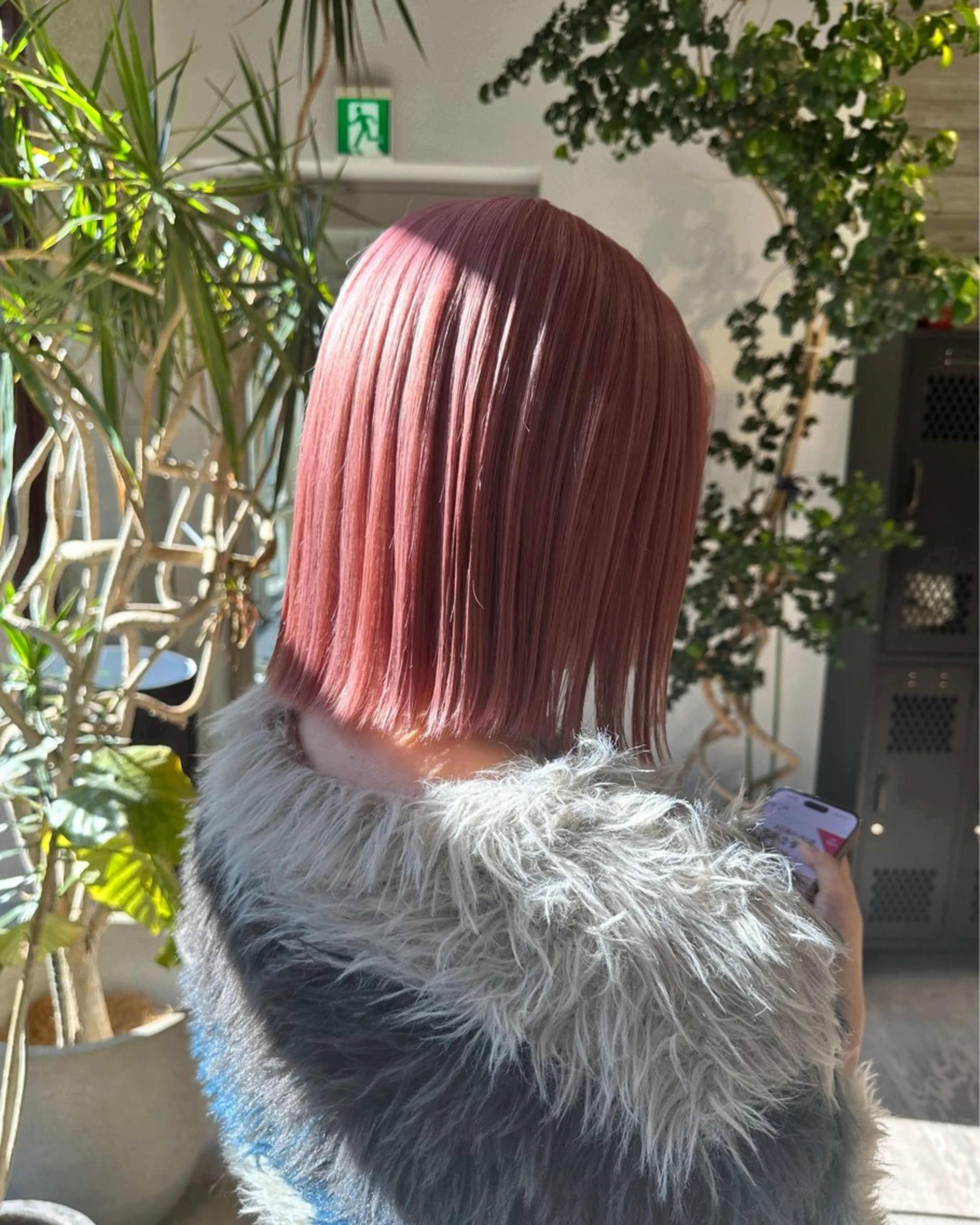カラー 抜きっぱなしブロンド ササキカズマのヘアスタイル