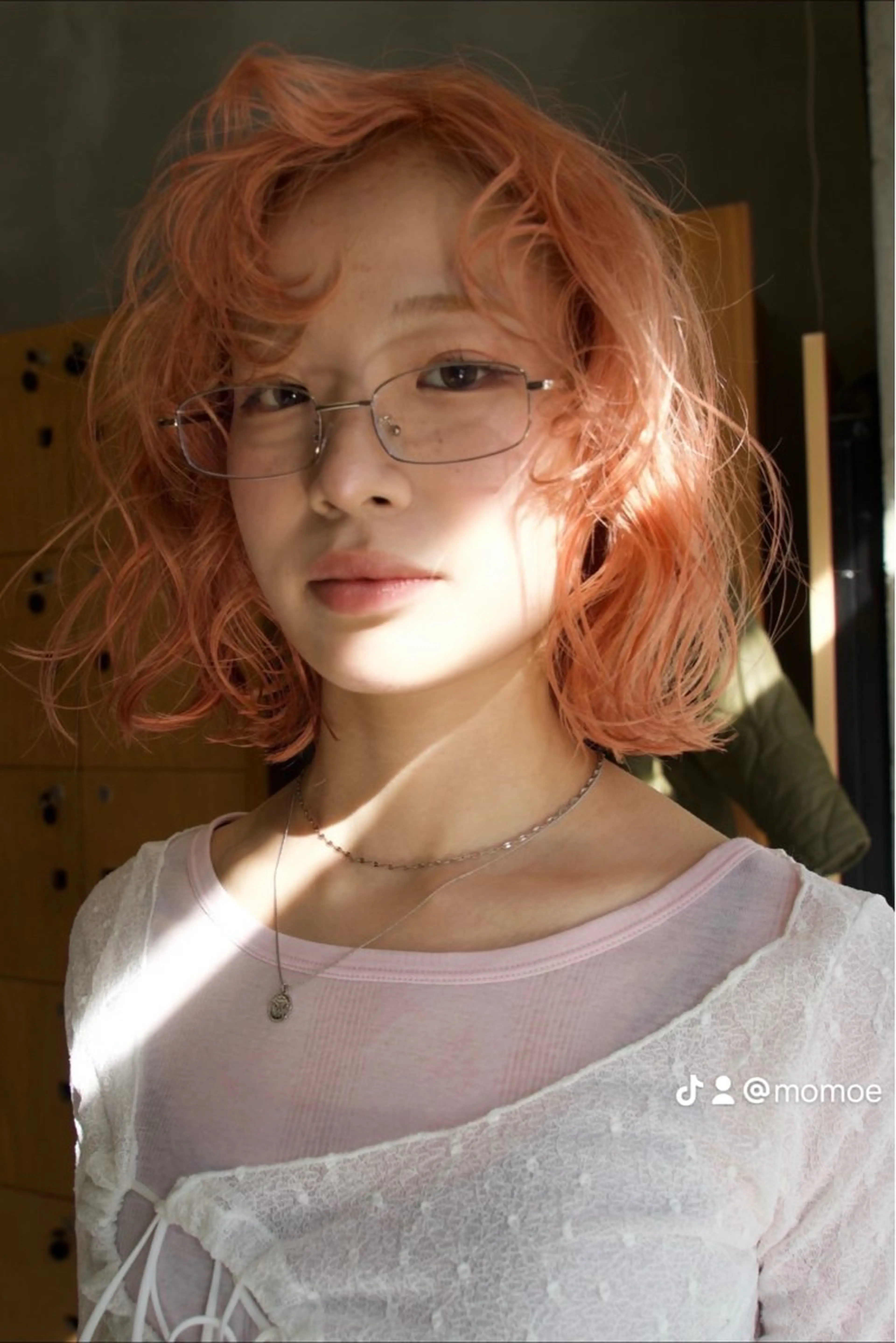 カラー ヘアカラー トリートメント wewe: momoeのヘアスタイル