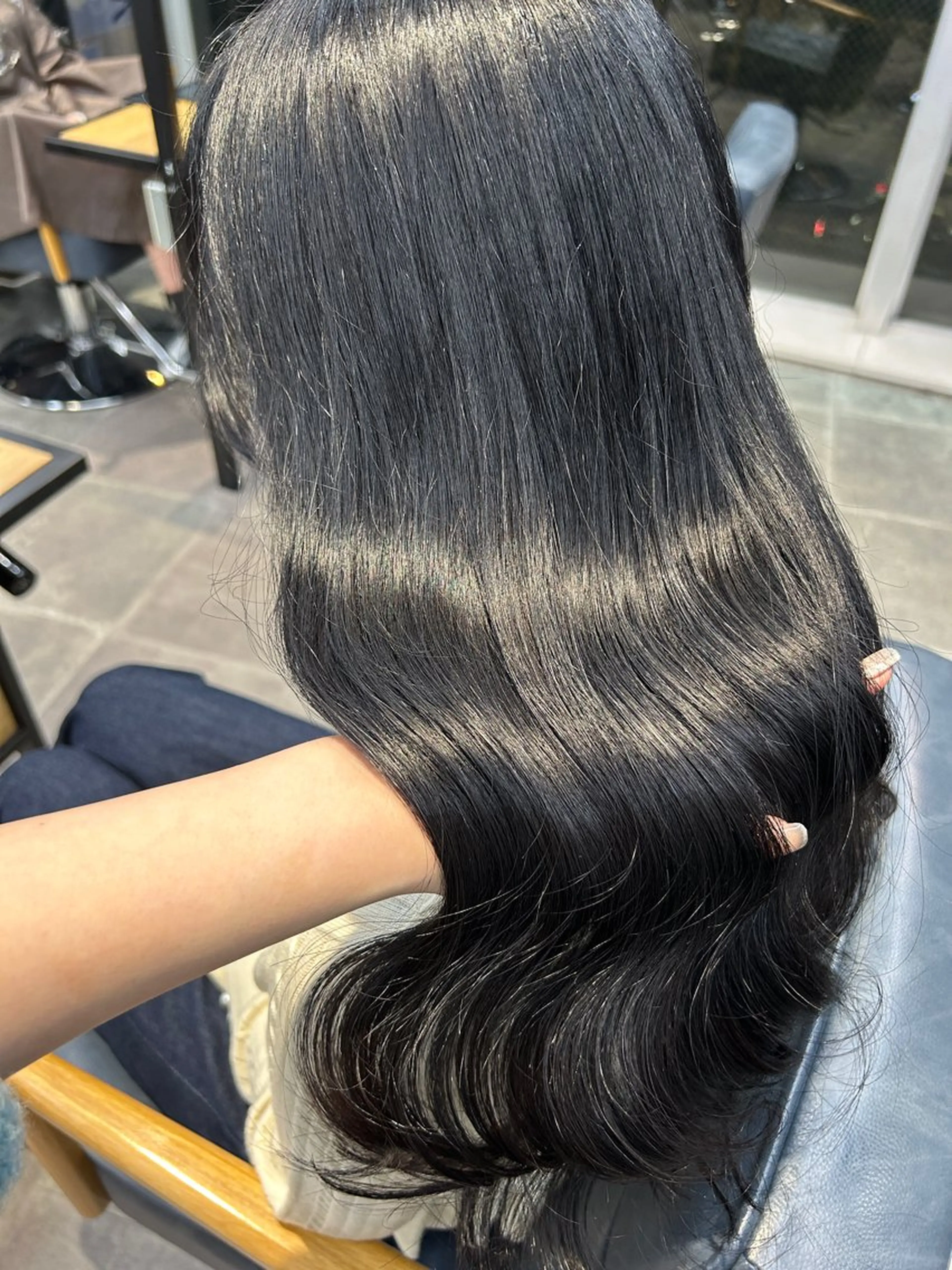 カラー カット ヘアカラー トリートメント newi梅田🫧韓国 ヘア🫧sakiのヘアスタイル