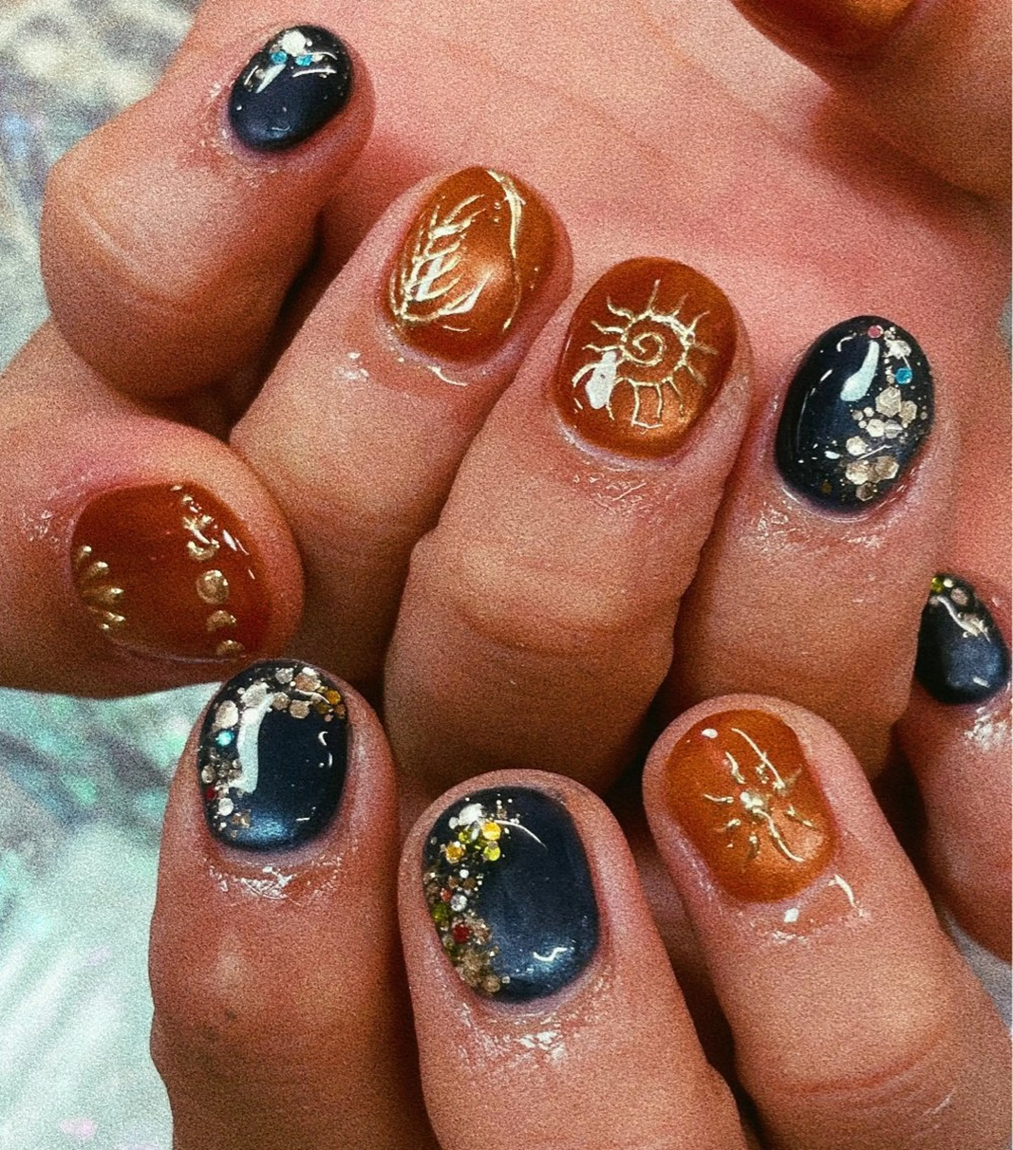 ネイル マグネットネイル 🌴konami 4U NAIL🥥のネイルデザイン