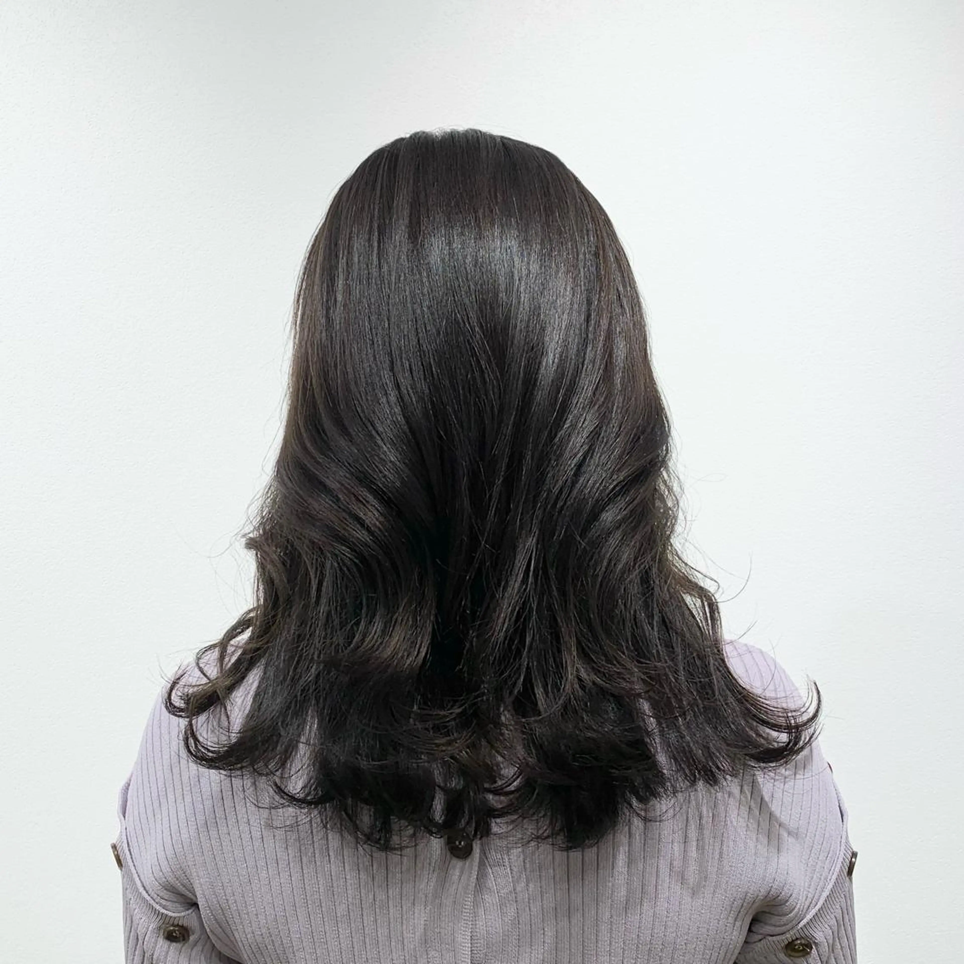 セミロング カラー ヘアアレンジ キヨミ 韓国レイヤーカットのヘアスタイル