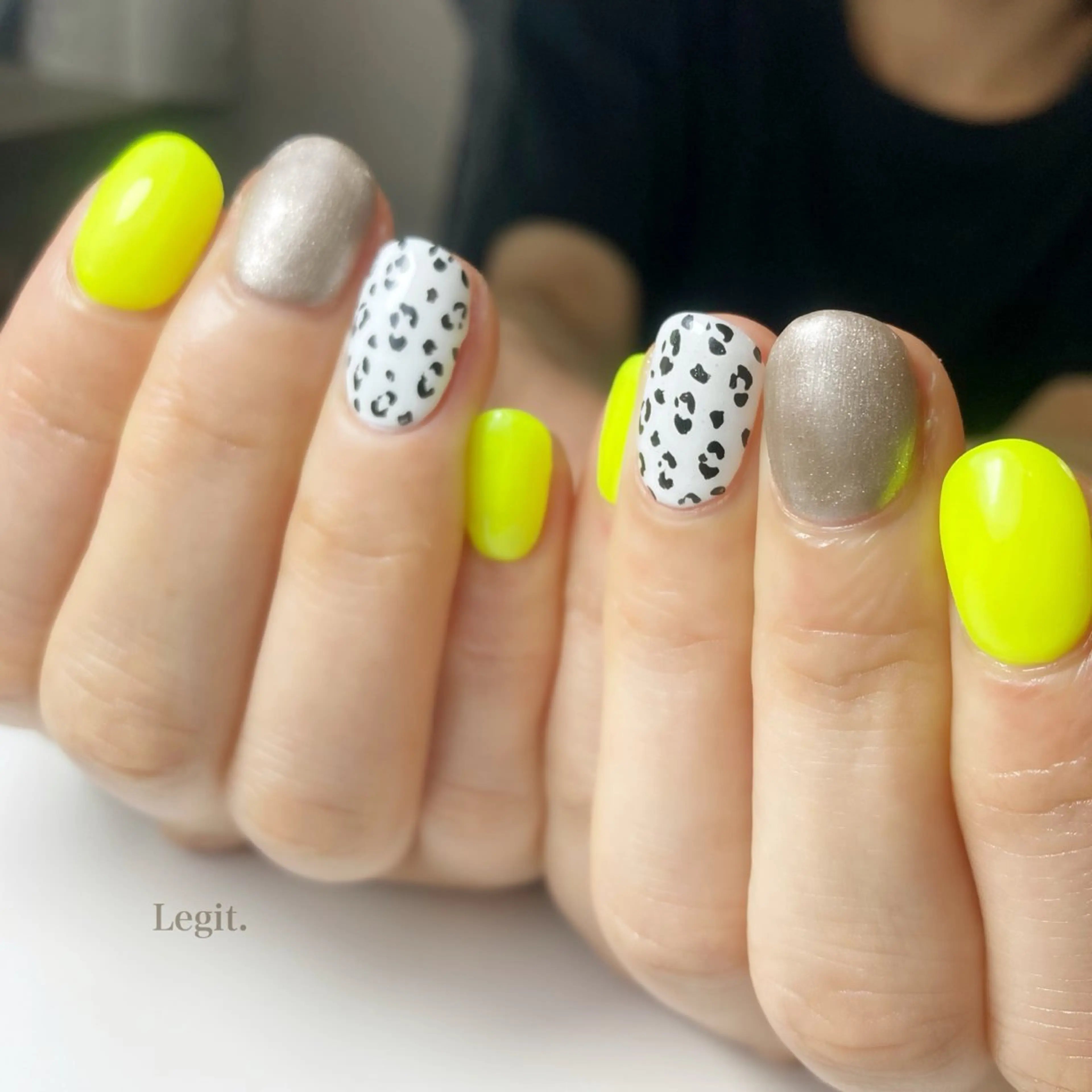 ネイル Legit nail salonのネイルデザイン