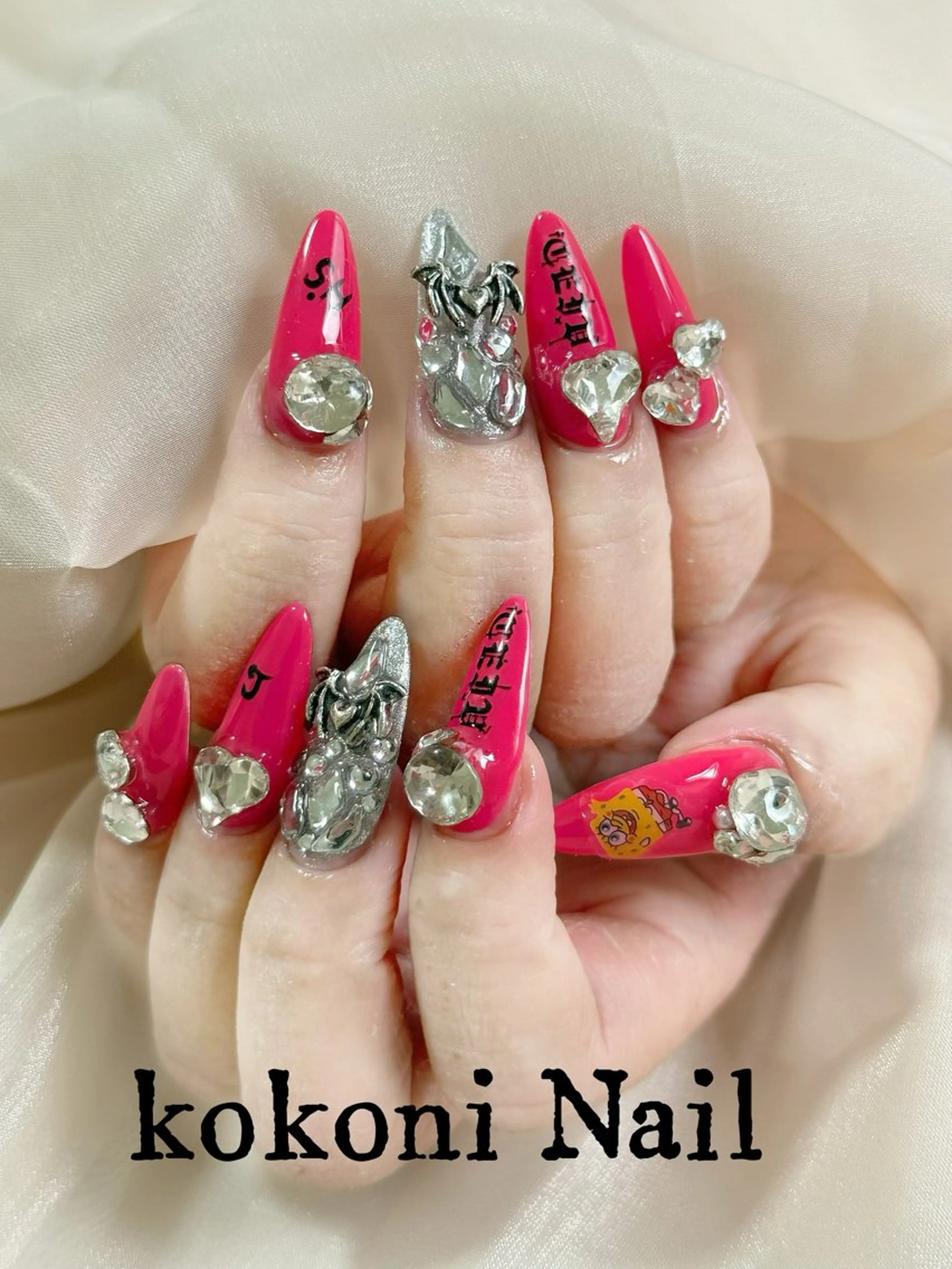 ネイル ハンドネイル ここに ネイルサロンのネイルデザイン