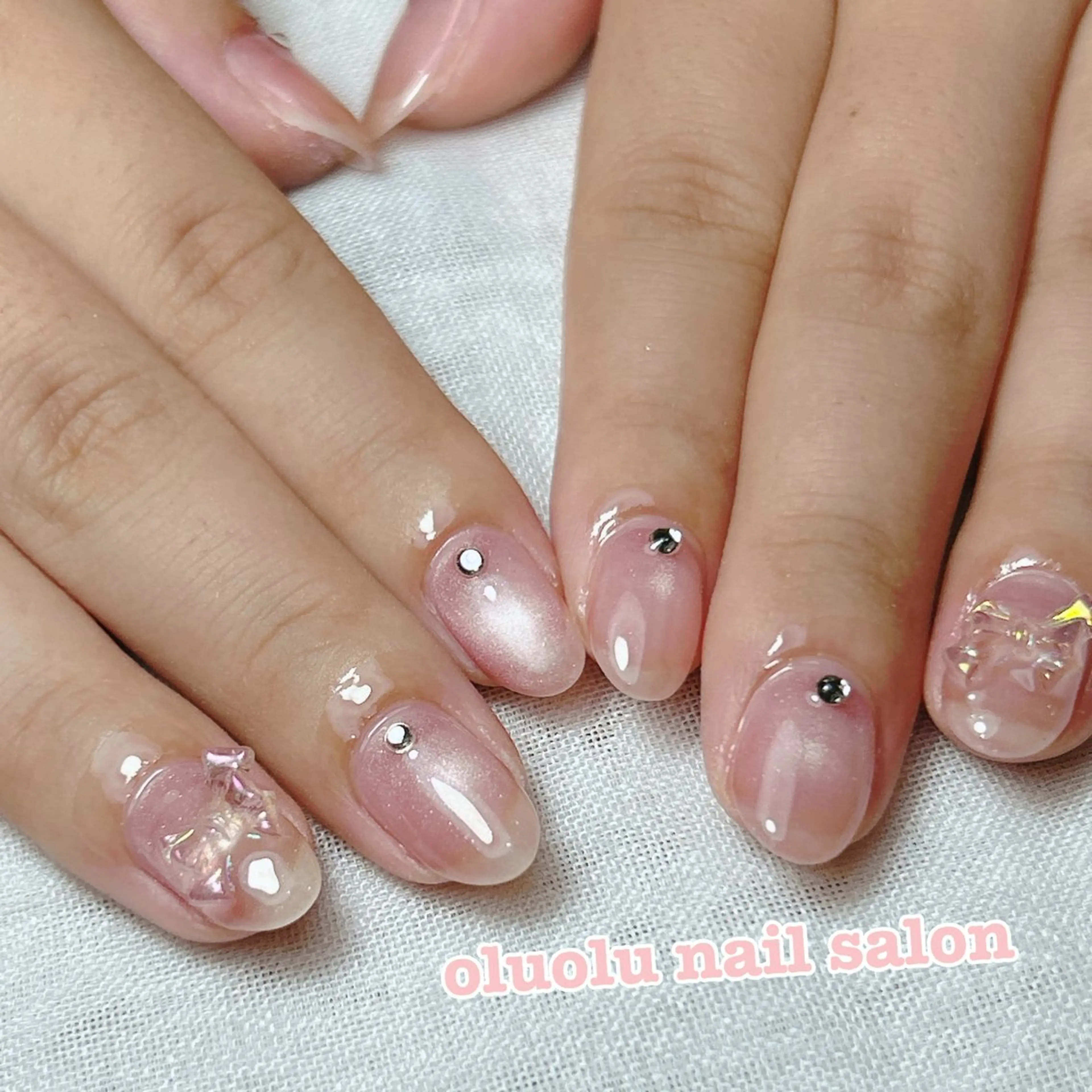 ネイル マグネットネイル ピンク リボン oluolu nailsalonのネイルデザイン