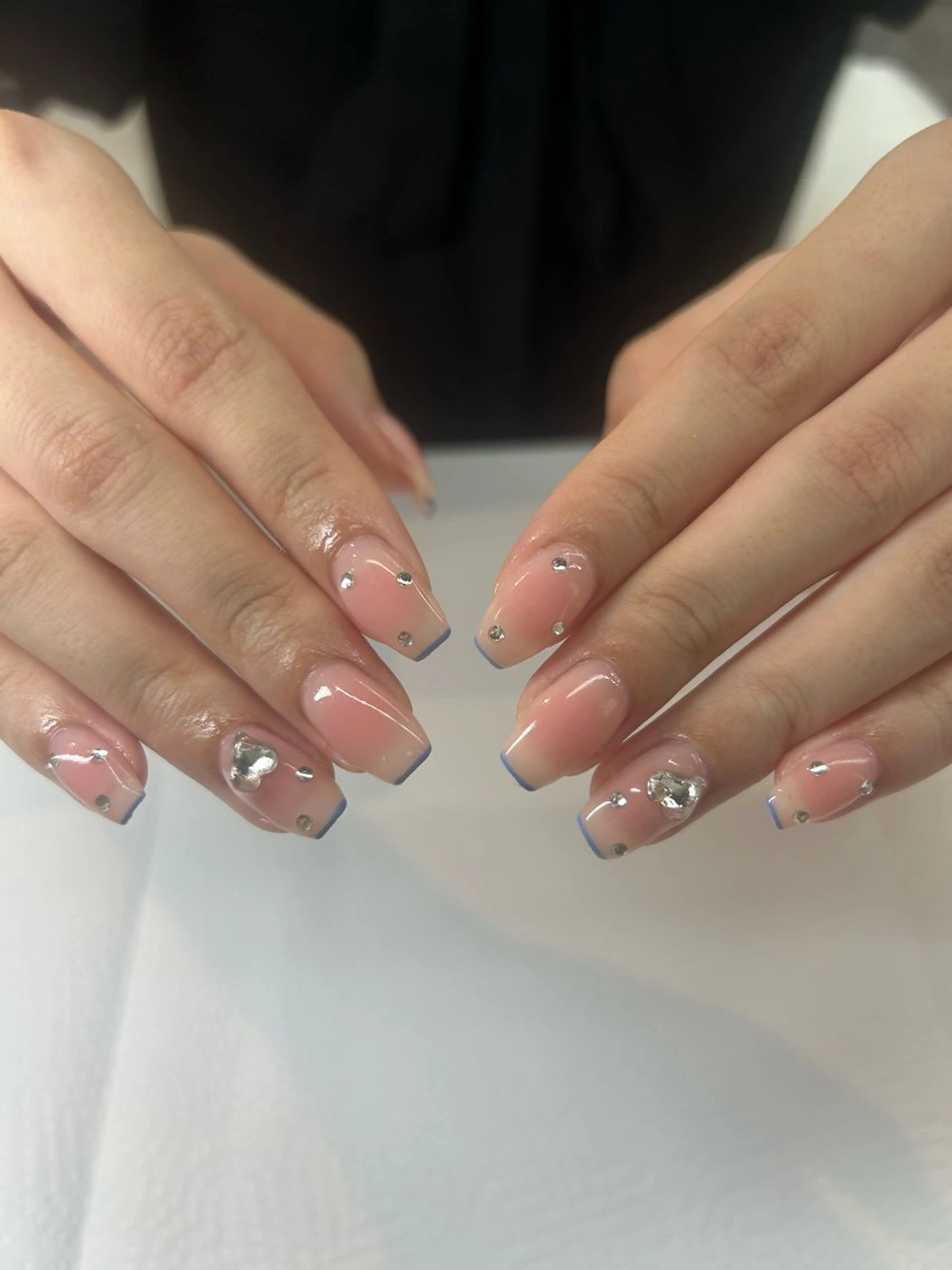 ネイル ワンホンネイル 上野山 陽菜のネイルデザイン