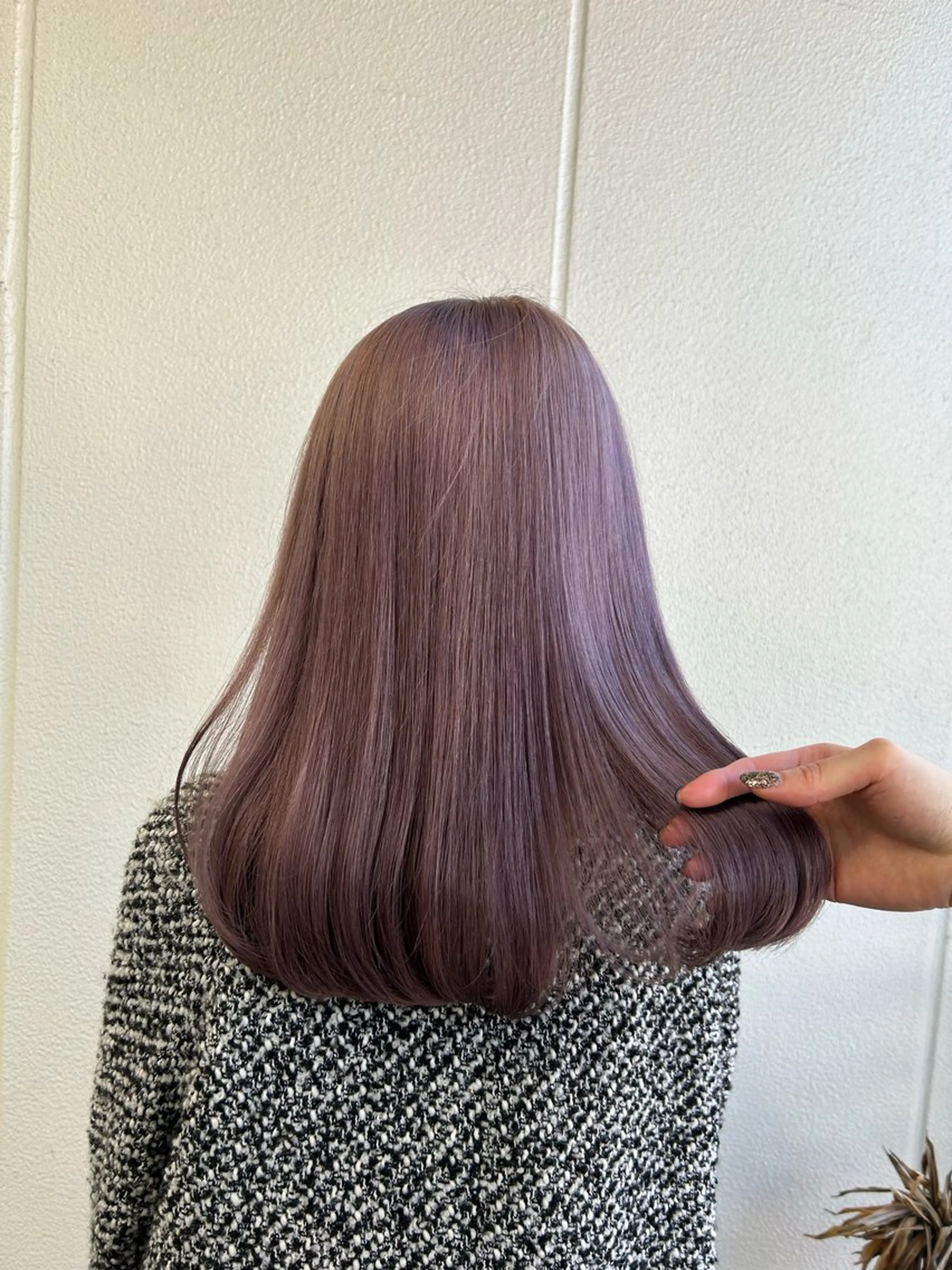 ミディアム カラー ヘアアレンジ グレージュ ピンクカラー 《暖色/韓国hair 》🇰🇷桑原ユキネのヘアスタイル