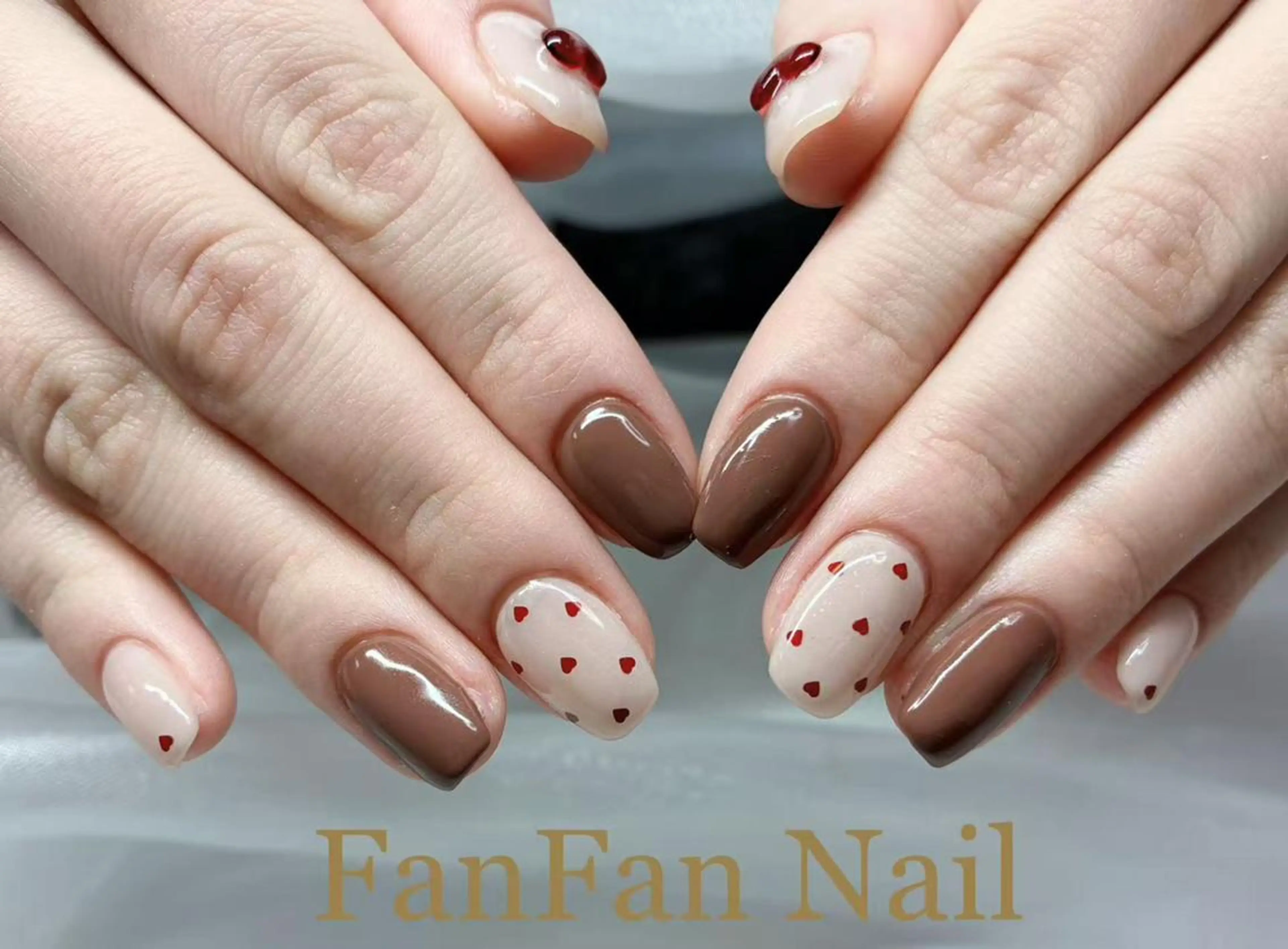 ネイル FanFan 長さ出し専門のネイルデザイン