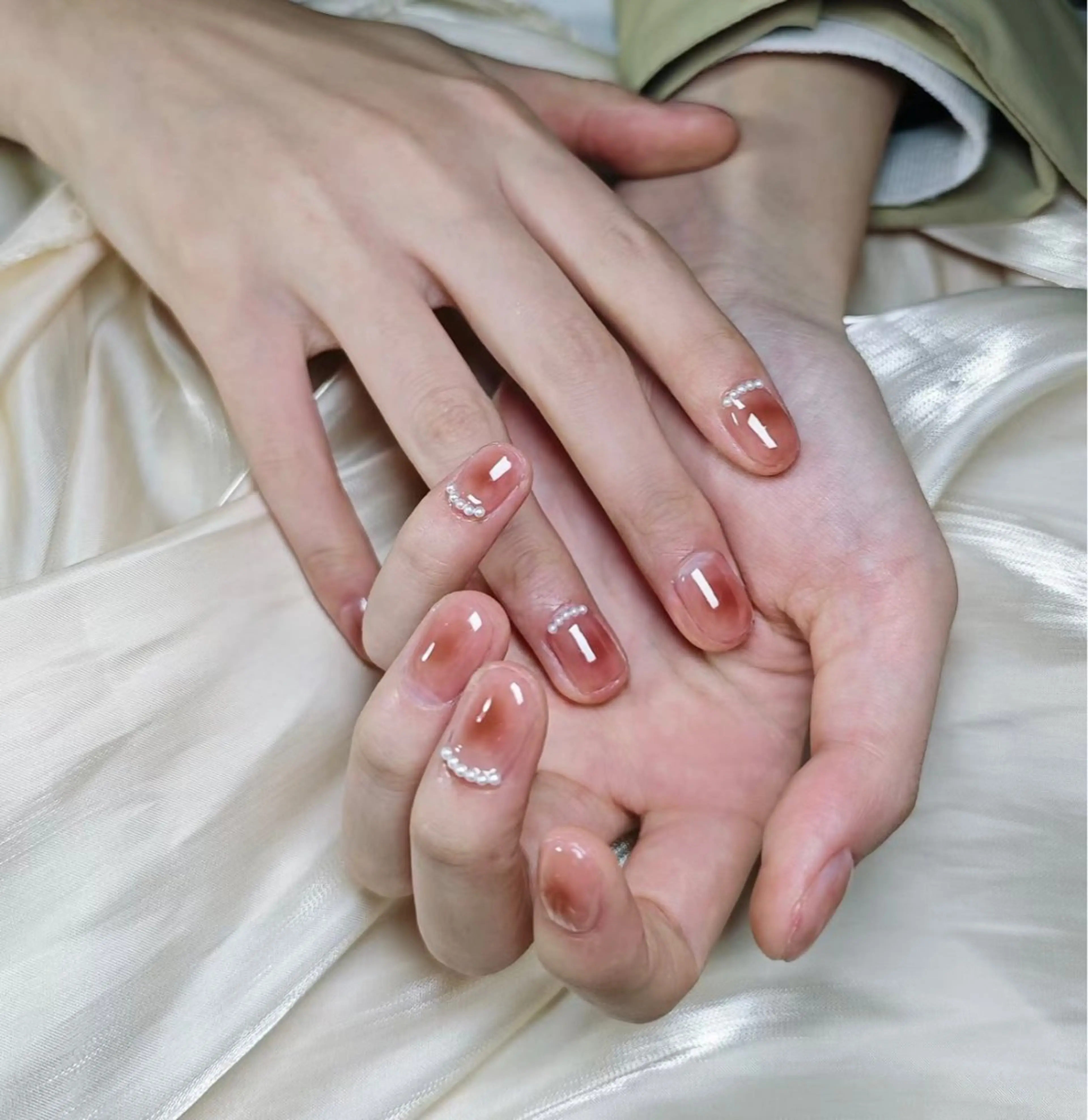 ネイル ハンドネイル ハンドケア 🍑 momo_nailのネイルデザイン