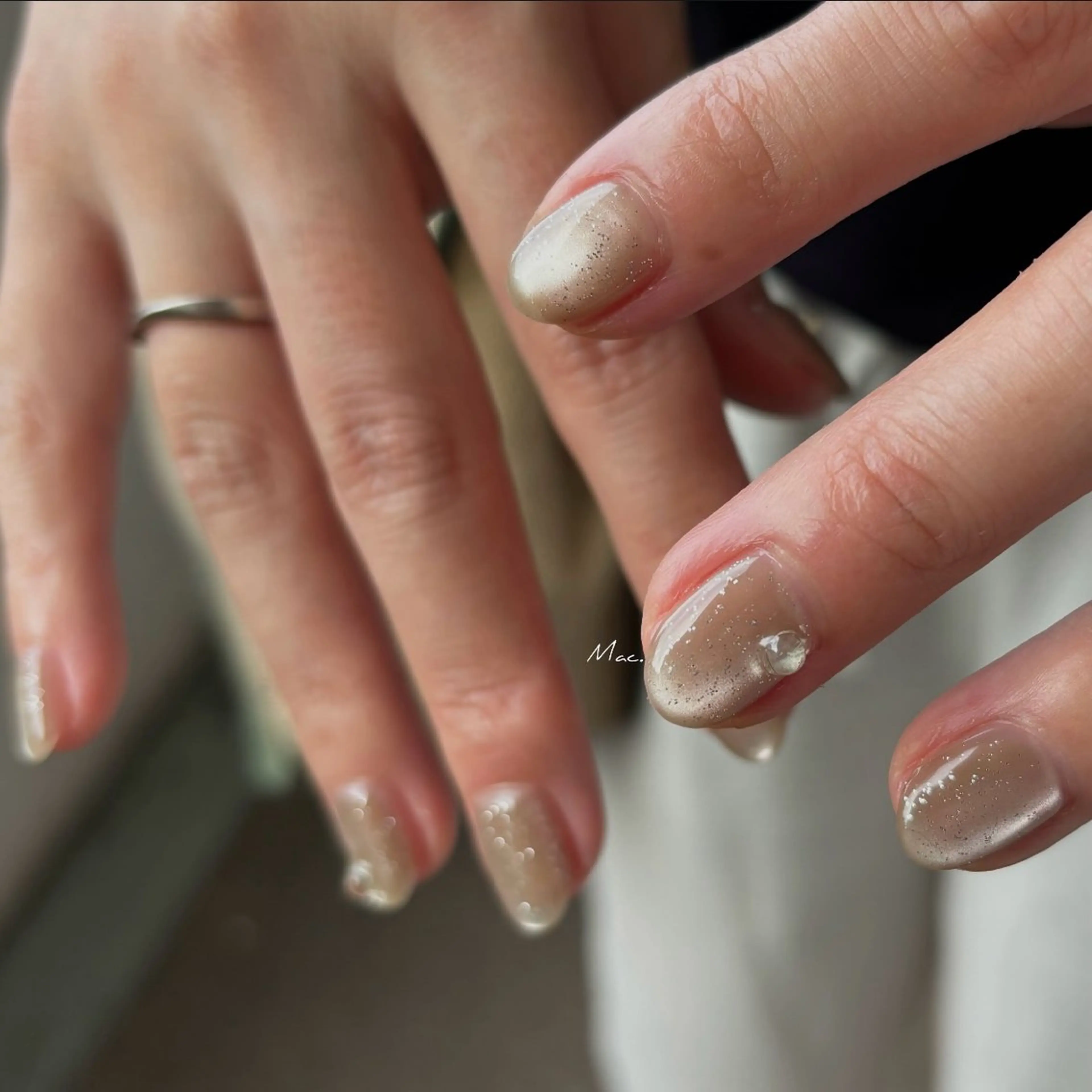 ネイル ハンドネイル atelier mac.のネイルデザイン