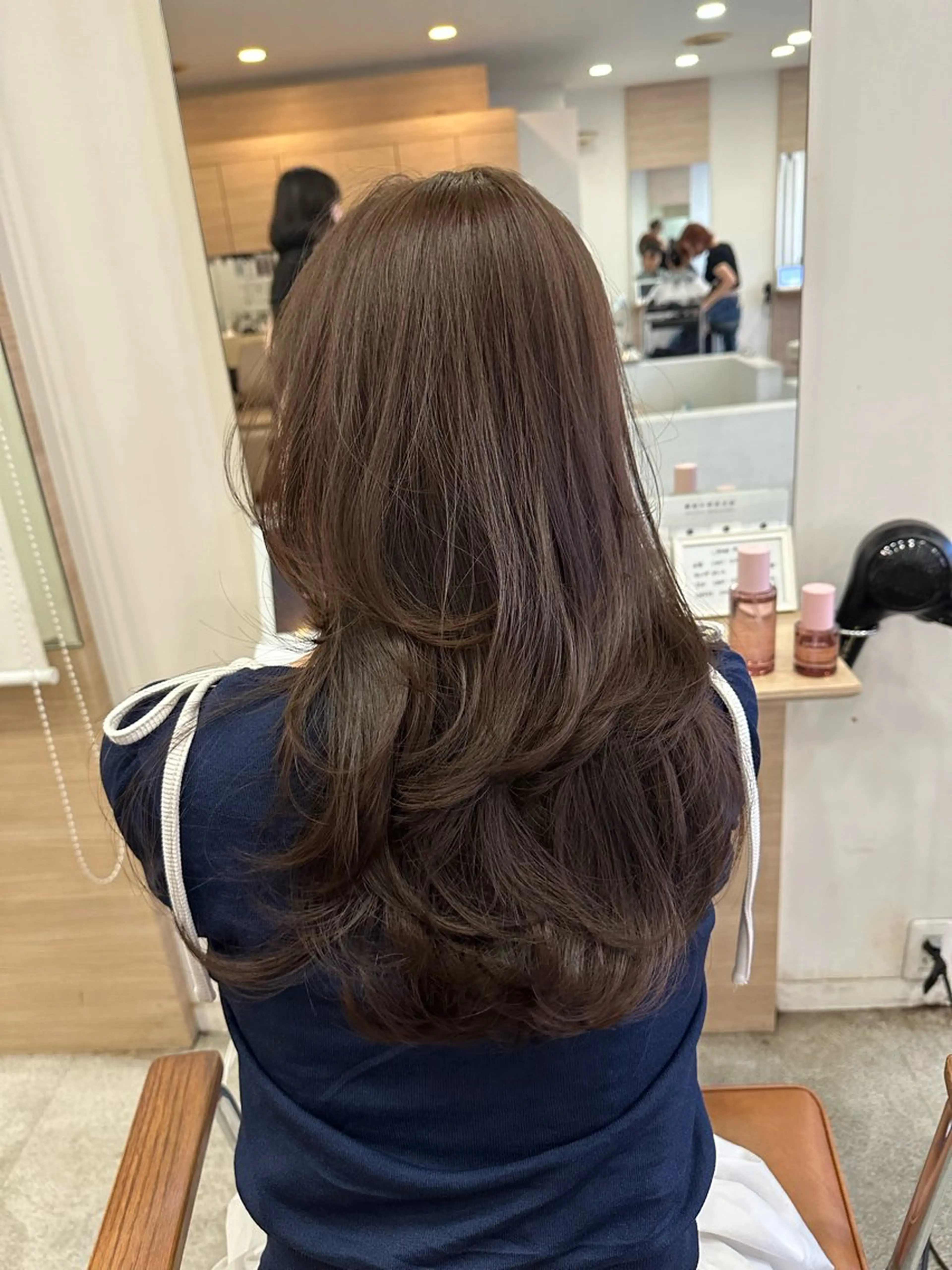 ロング カラー 透明感カラー 顔周りカット ハッシュカット 髪質改善 韓国風ヘア カット ヘアカラー トリートメント モリシュンスケ /レイヤー/髪質改善のヘアスタイル