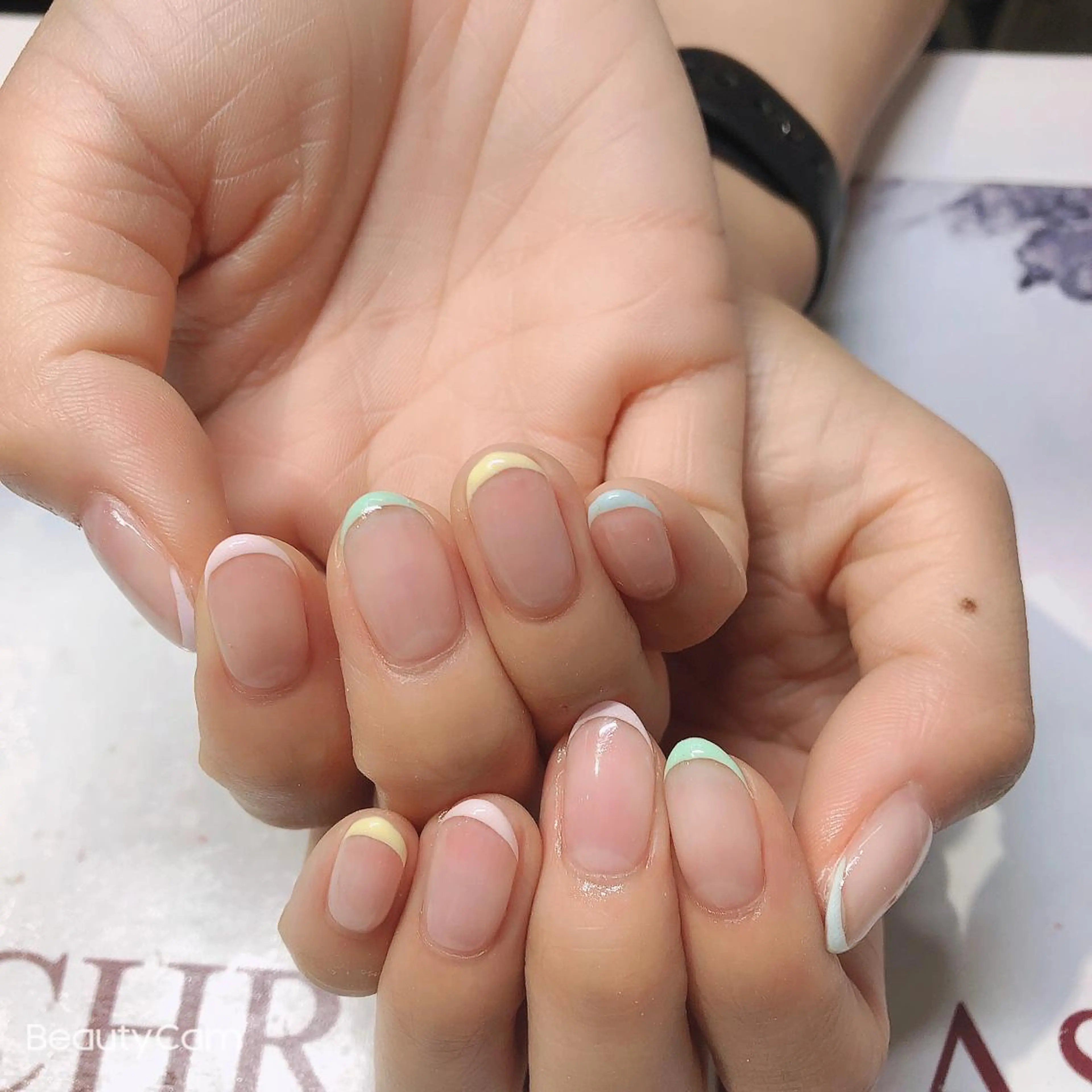 ネイル ハンドネイル Guarendo錦糸町店所属・ガレンドウ 白澤 愛子のネイルデザイン