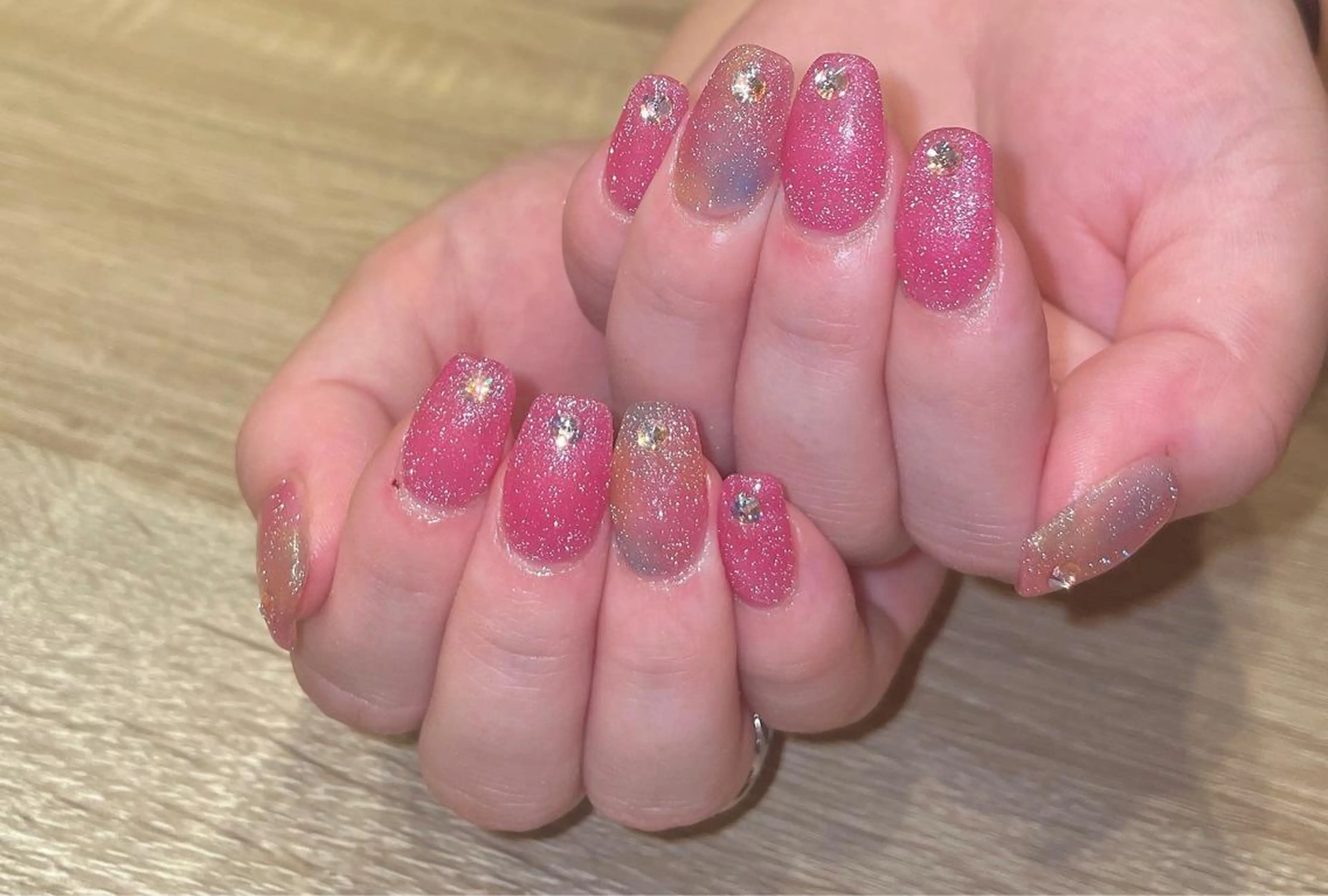 ネイル フラッシュネイル 持ち込み liberté所属・liberté🫧 新小岩のネイルデザイン