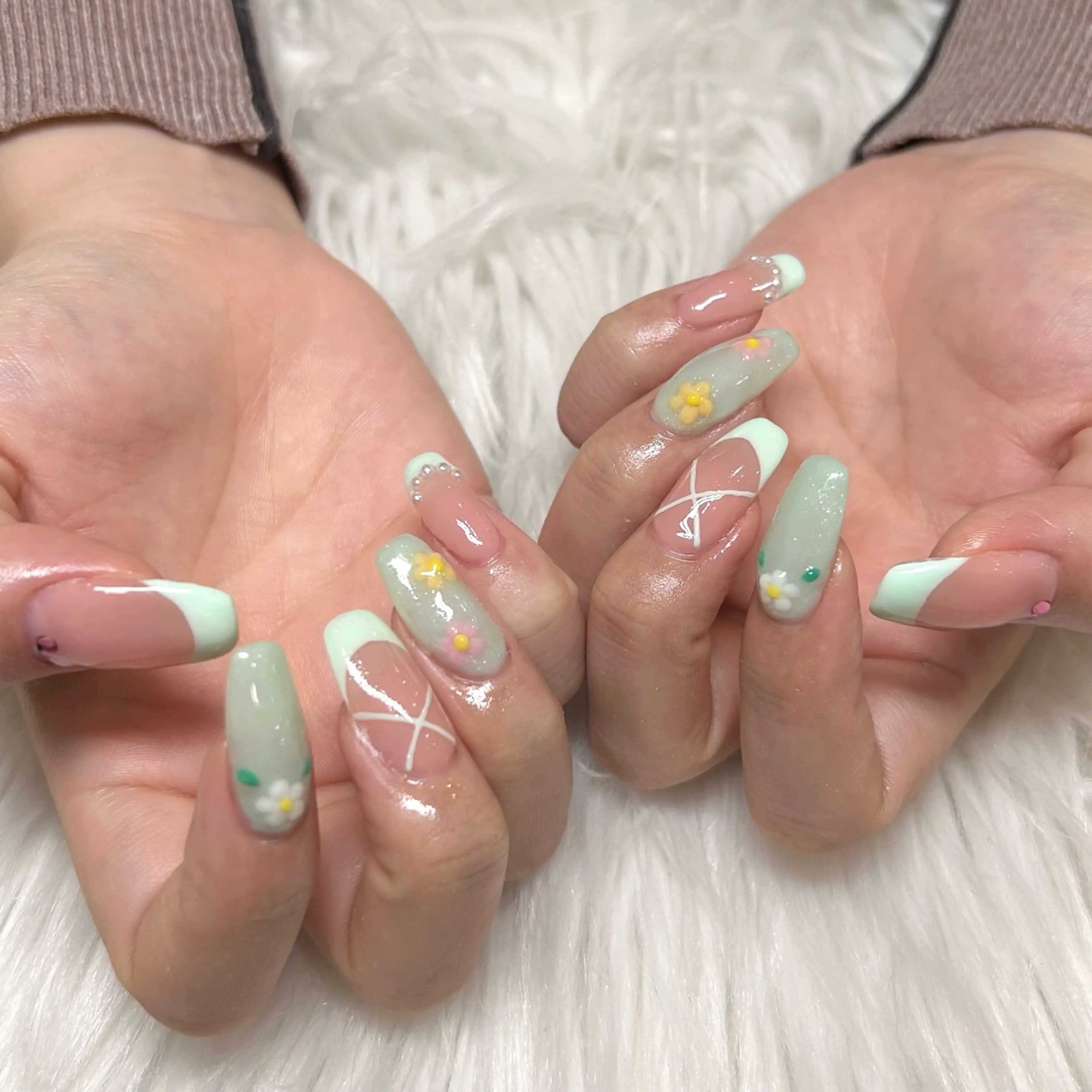 ネイル SOARE TADAのネイルデザイン