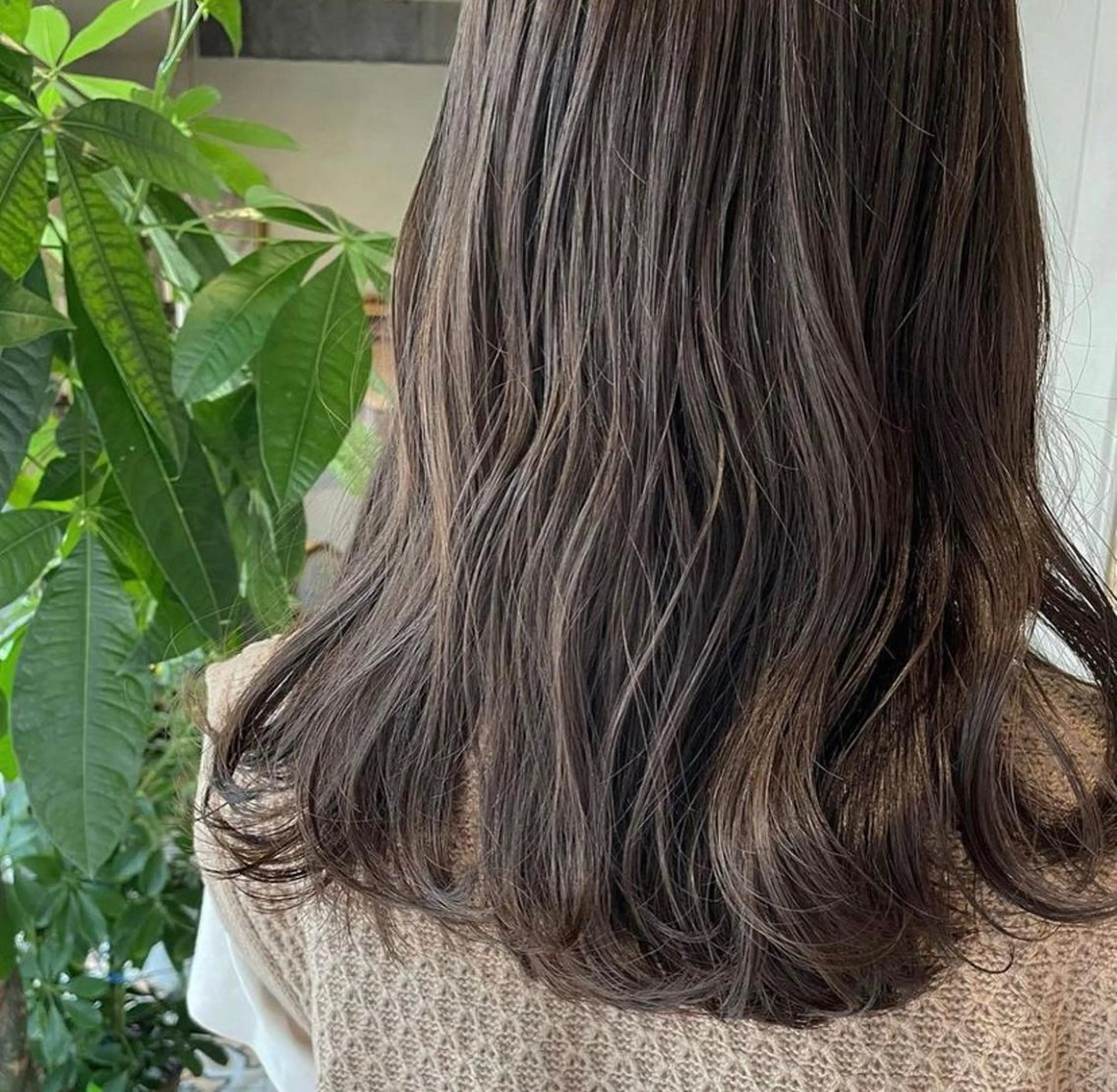 ロング トリートメント ヘアカラー 梅原 大和のヘアスタイル