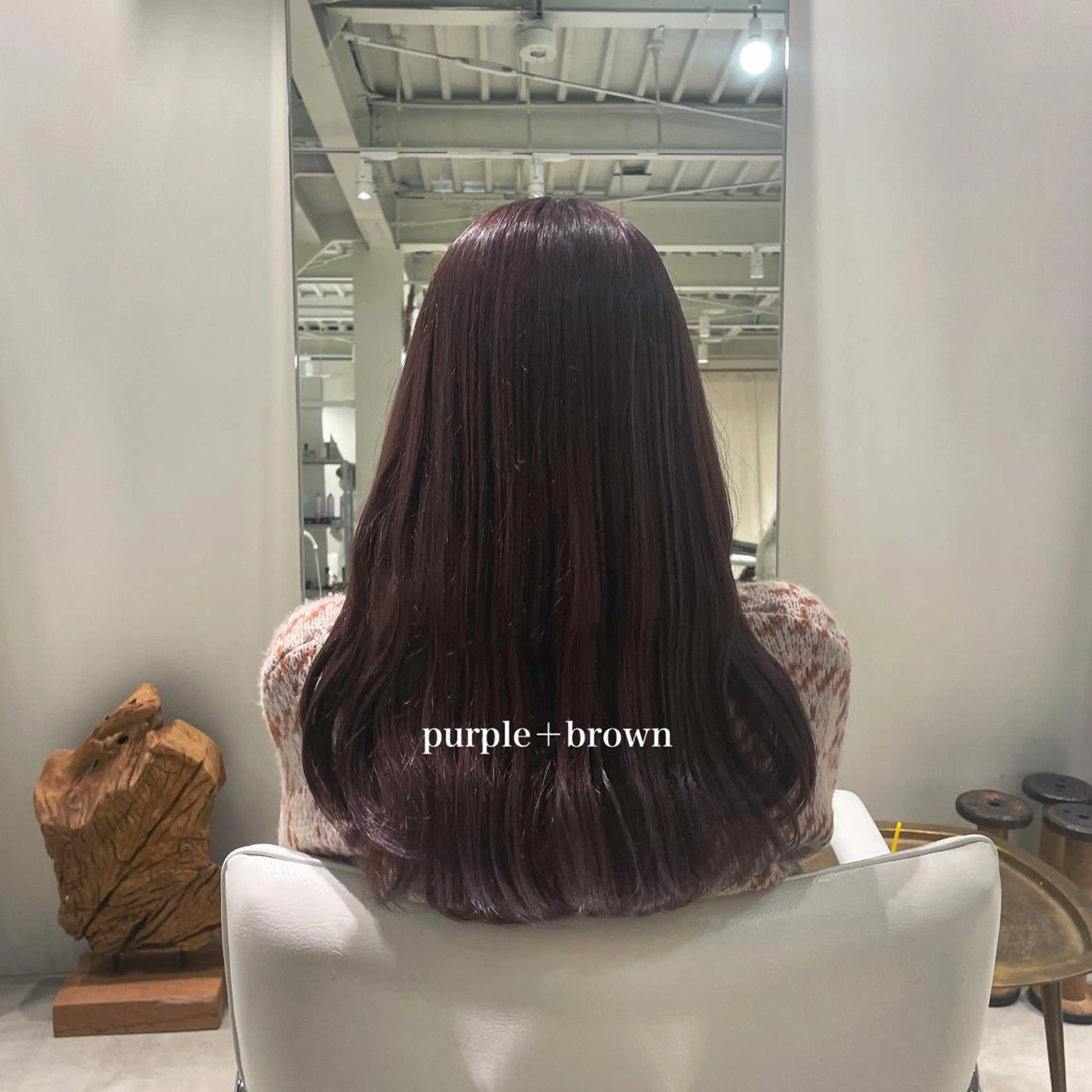 ロング 峯崎 葵のヘアスタイル