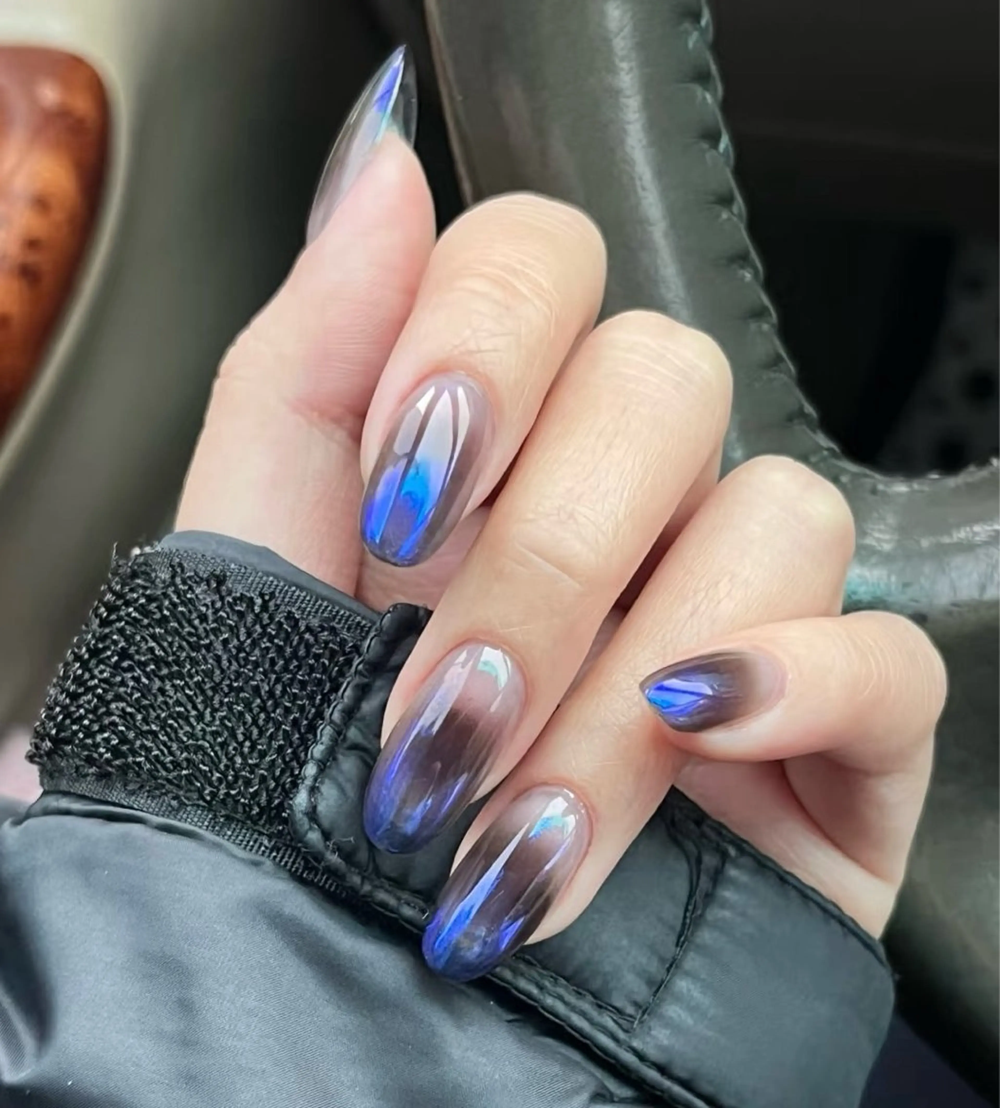 ネイル 高木 維麗絲のネイルデザイン