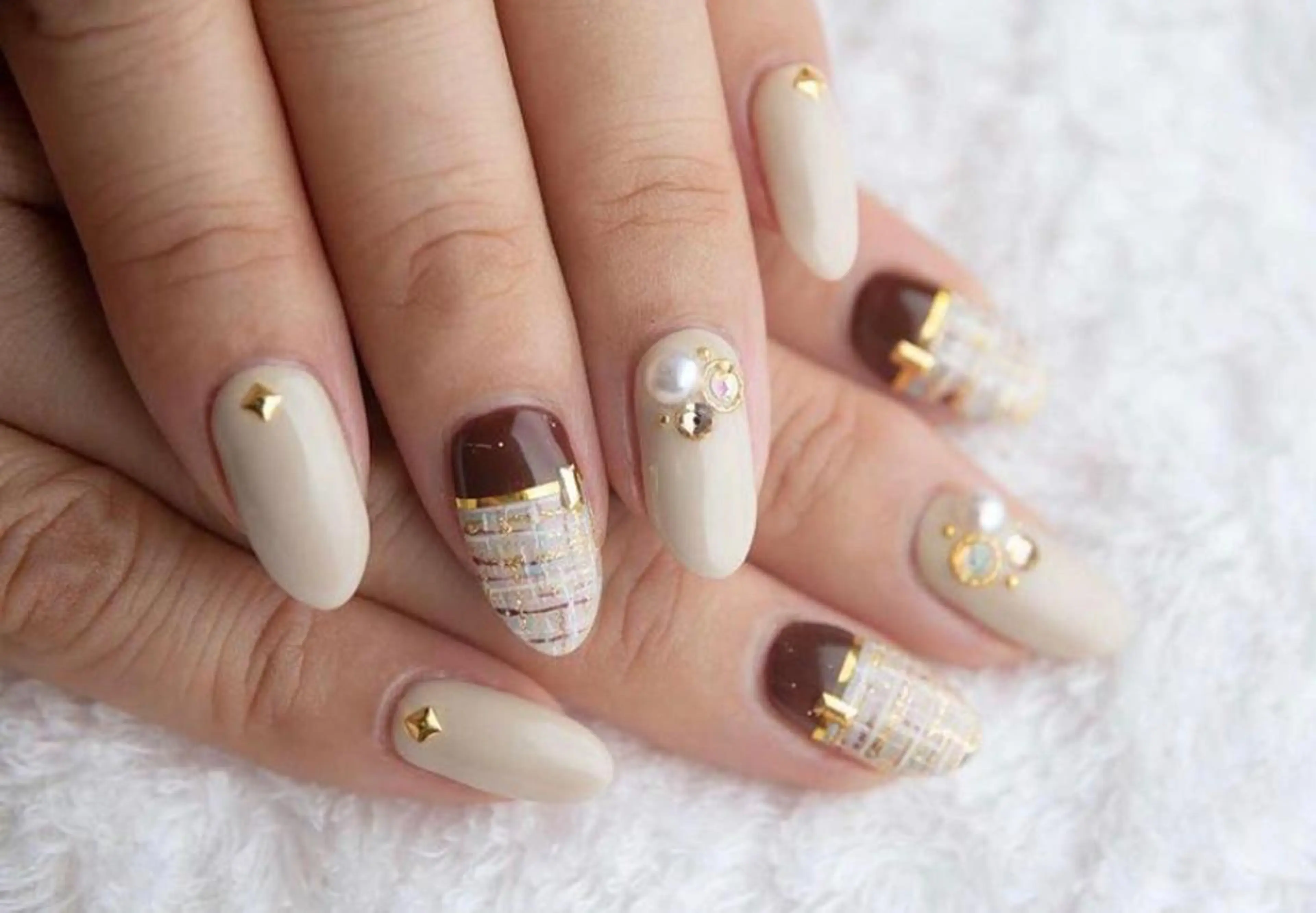 ネイル ハンドネイル JINI NAIL所属・ジニ ネイルのネイルデザイン