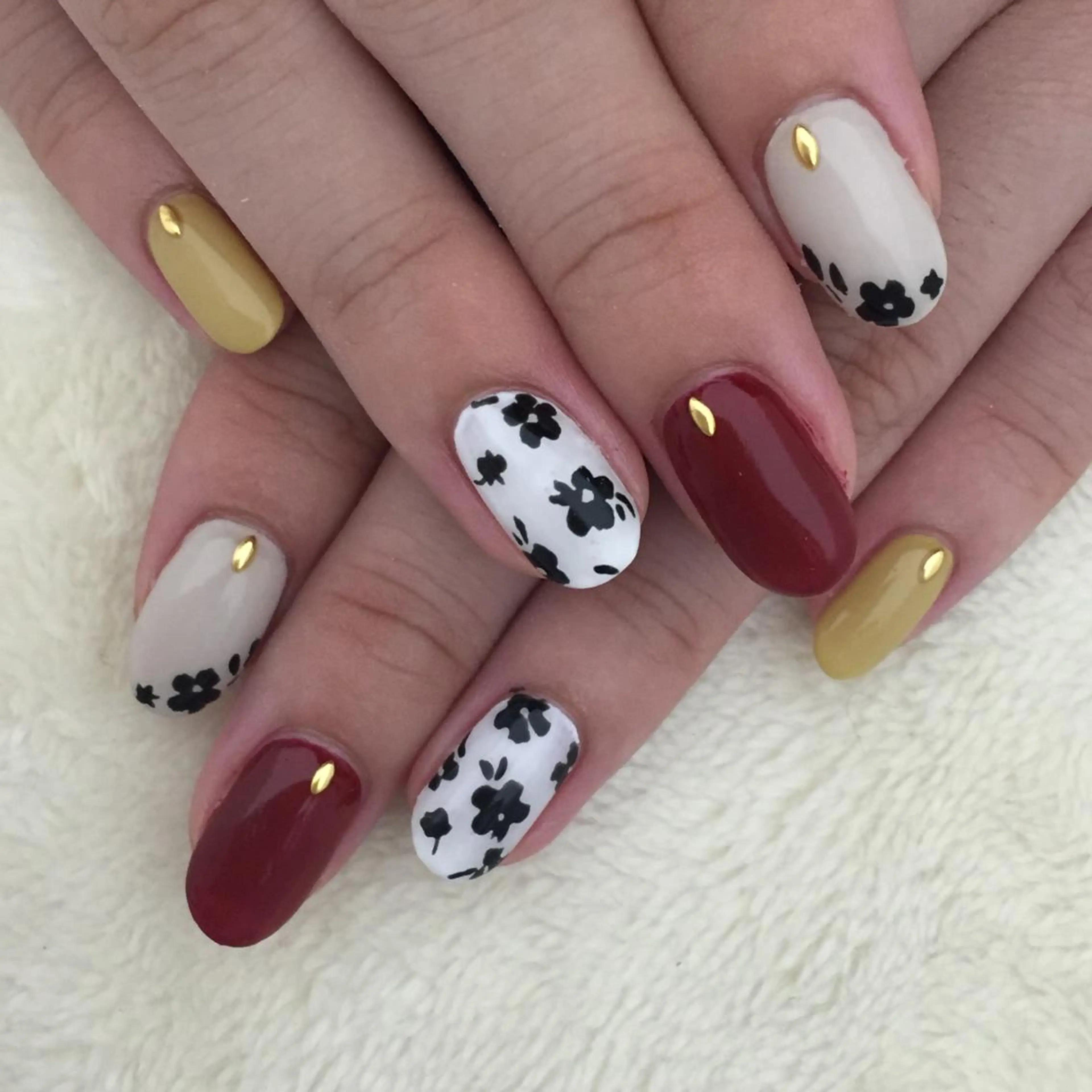 ネイル Sympa 𝓜iwako🐰ᩚのネイルデザイン