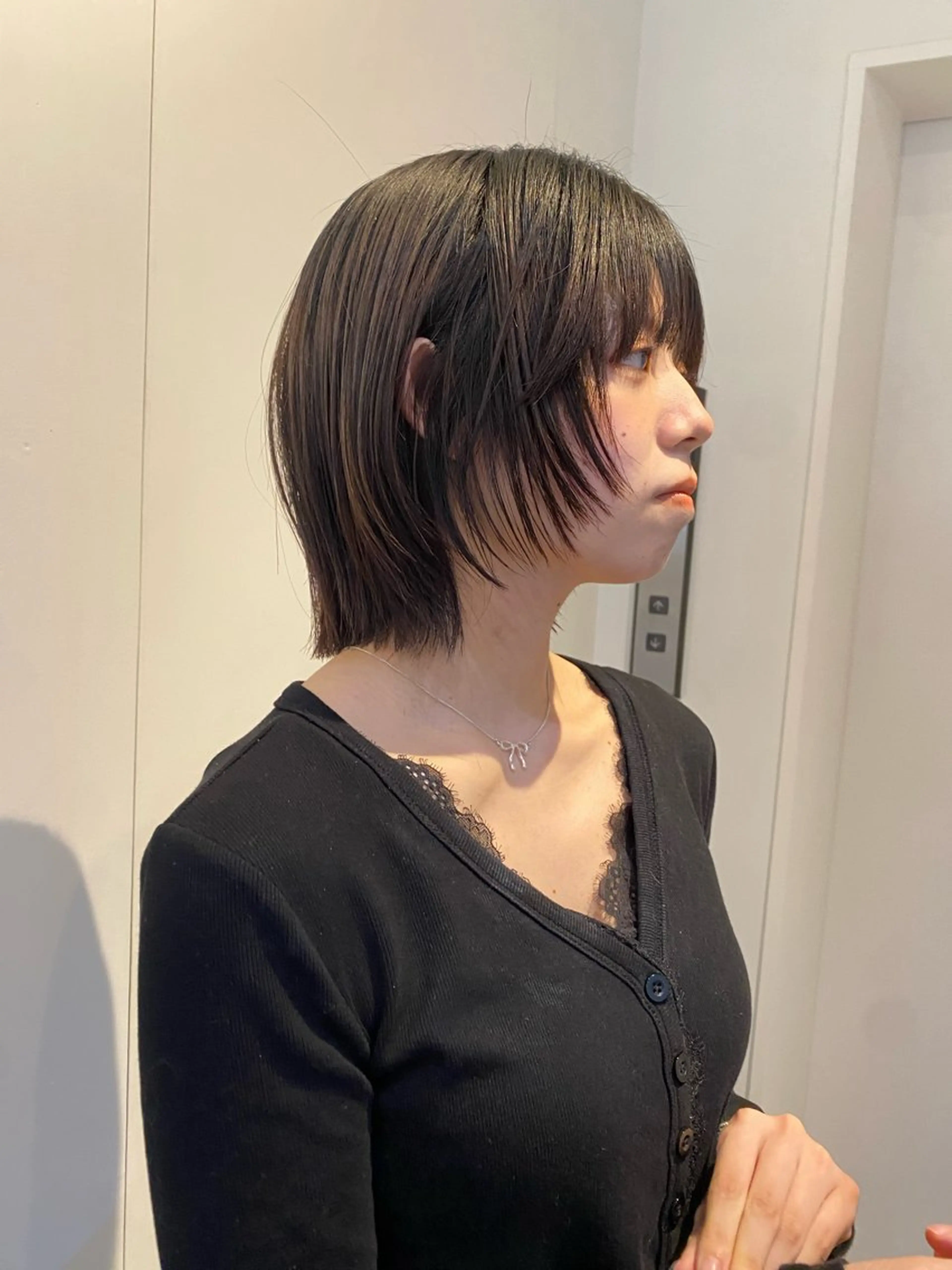 ミディアム カット 永田 愛莉のヘアスタイル