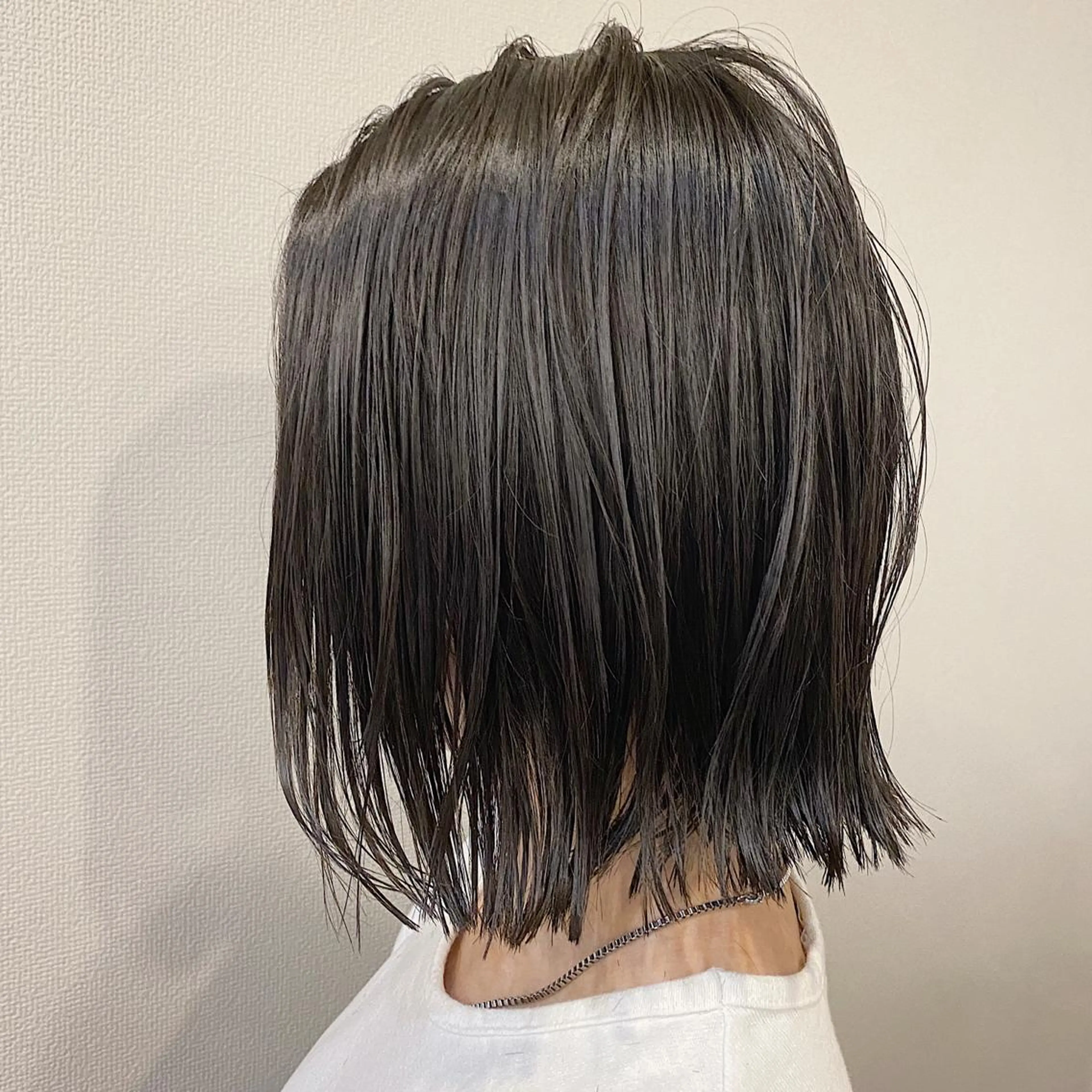 ミディアム 切りっぱなしボブ ボブ カット ヘッドスパ CISCO所属・山口 浩之のヘアスタイル