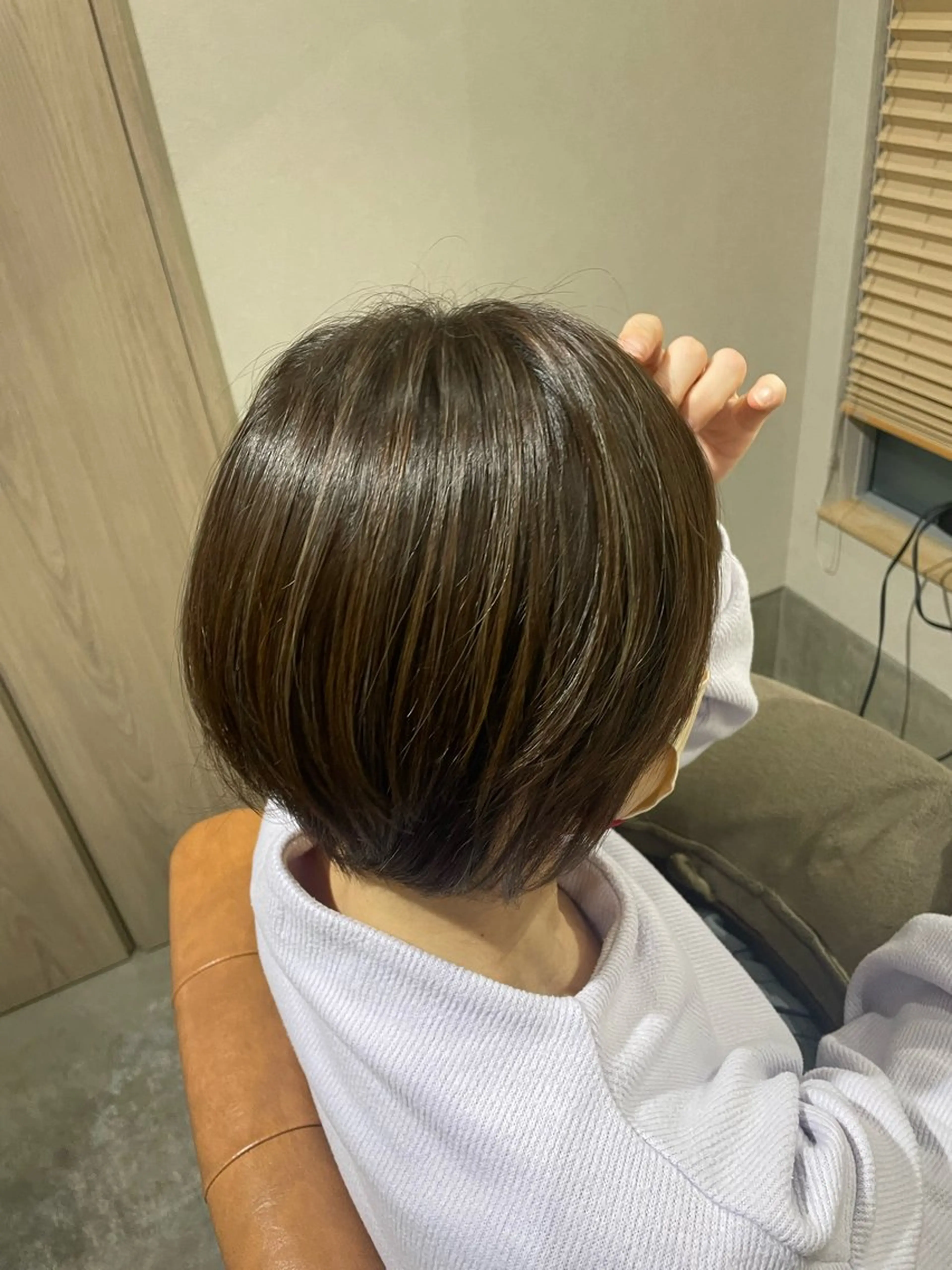 ショート カラー ハイライトカラー ハイライト まつやま さおりのヘアスタイル