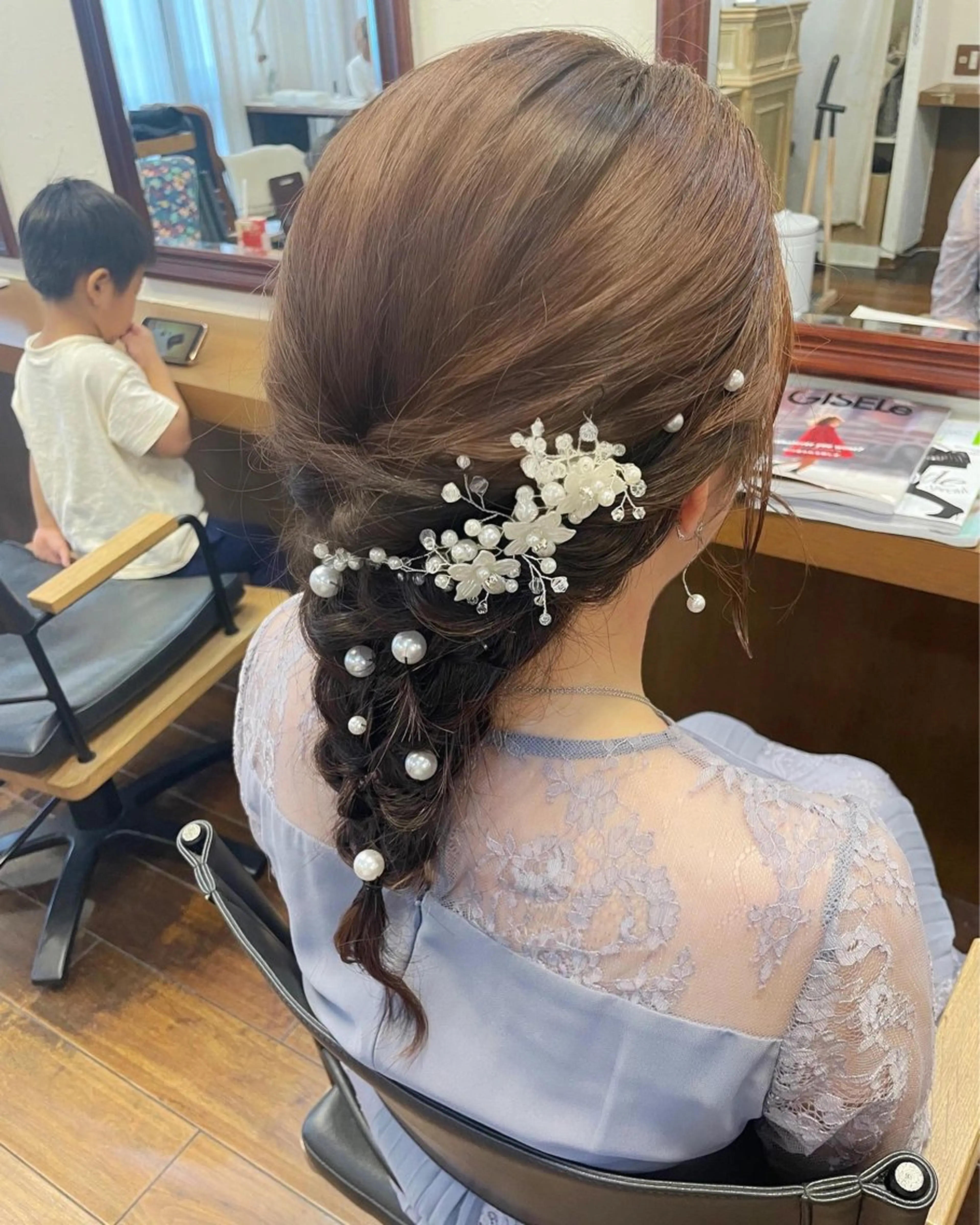 セミロング ヘアアレンジ ヘアセット KURIA‪‪*⋆ஐ ブリーチ/韓国ヘアのヘアスタイル