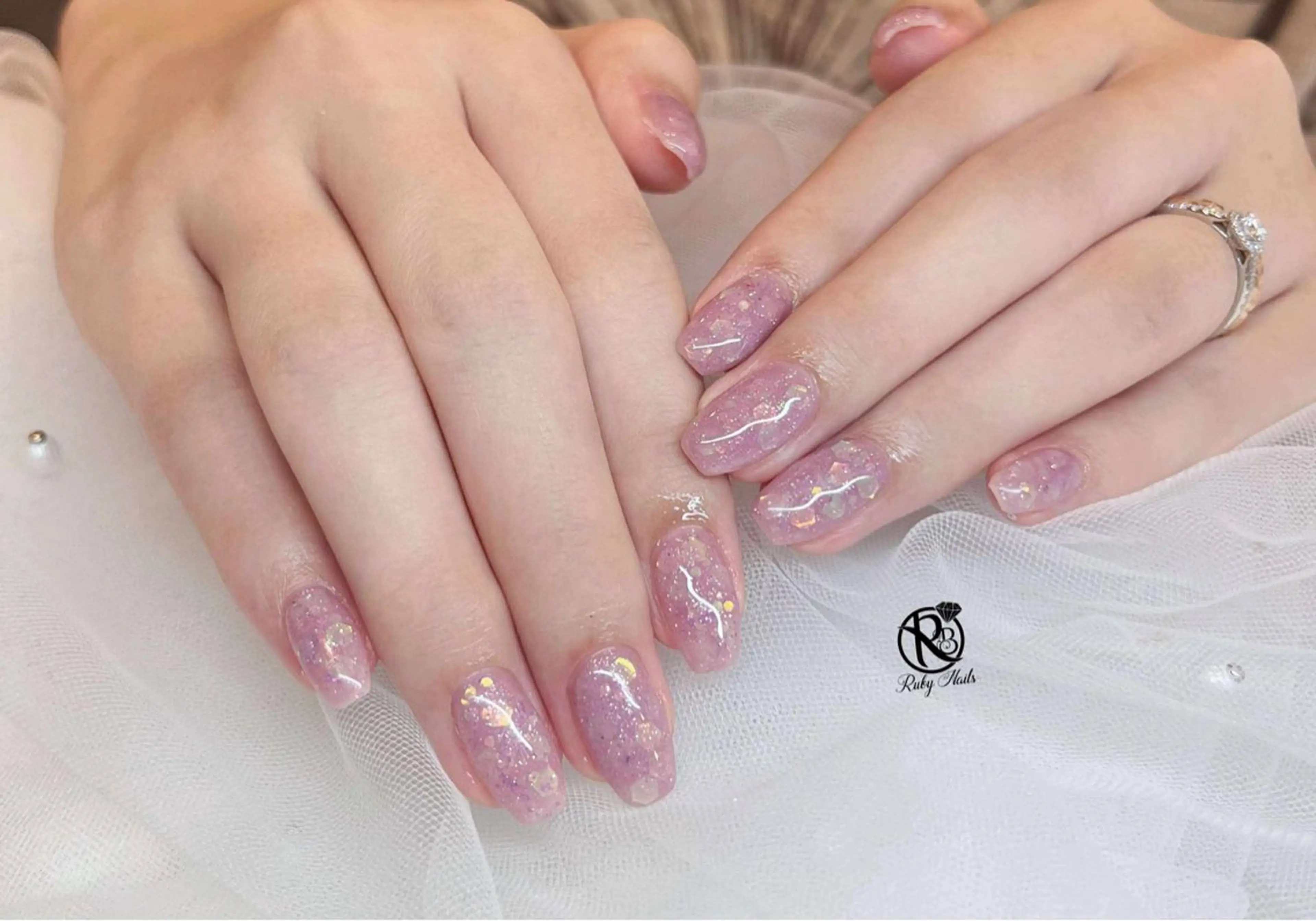 ネイル ボルドー ブラウン チークネイル ドット フットネイル ハンドネイル CHERRYネイルサロン所属・チェリネイルサロン 霞ヶ関のネイルデザイン