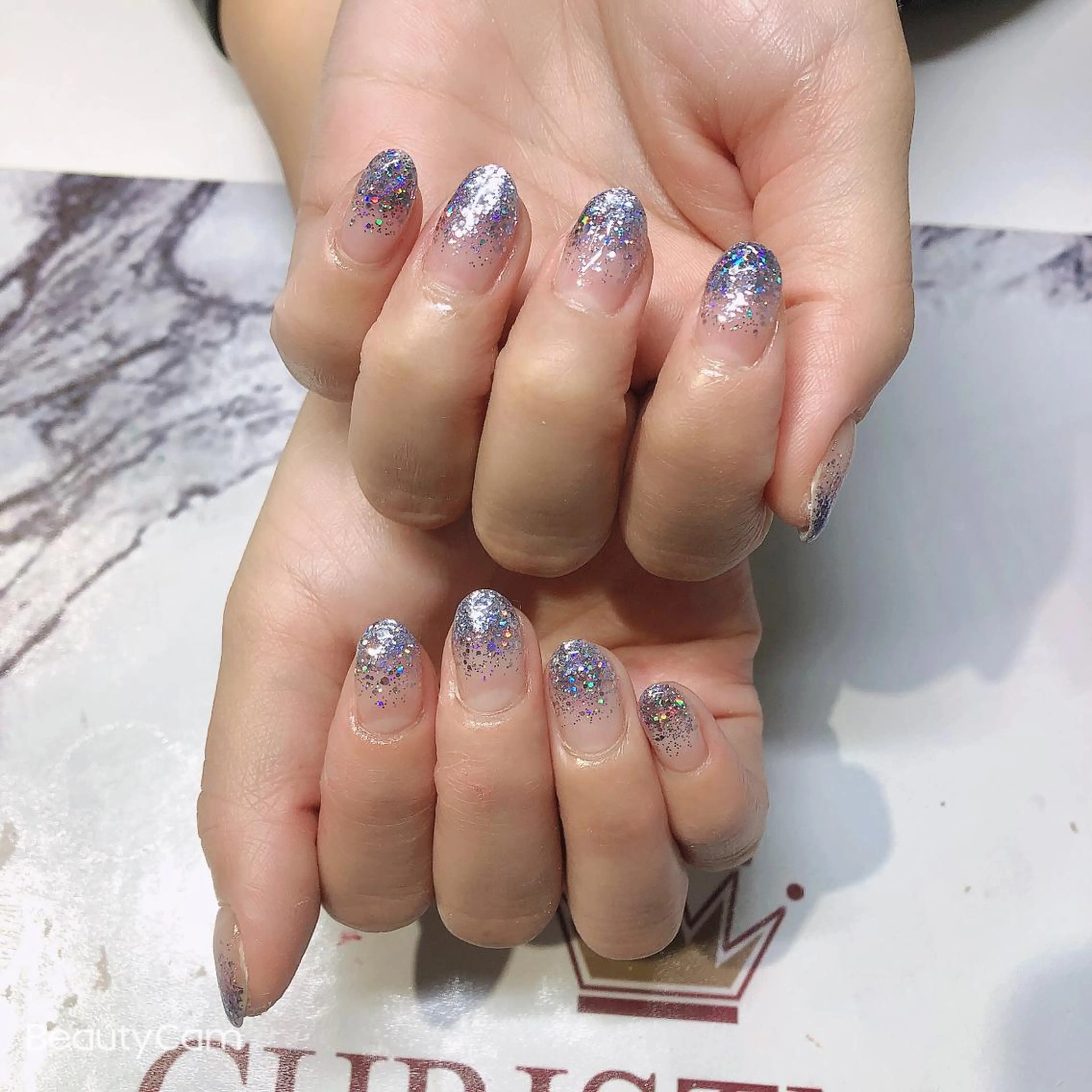 ネイル ハンドネイル Guarendo錦糸町店所属・ガレンドウ 白澤 愛子のネイルデザイン