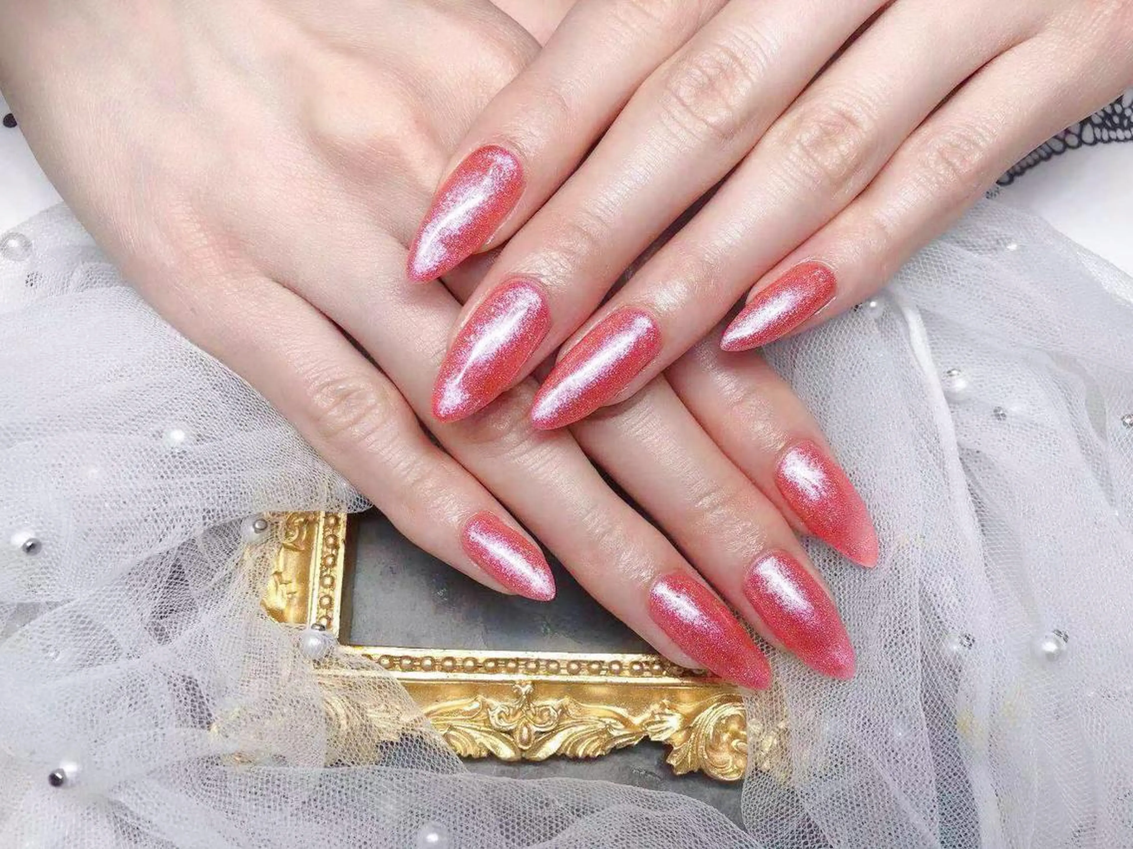 ネイル ハンドネイル マジックミラー所属・マジック ミラーのネイルデザイン