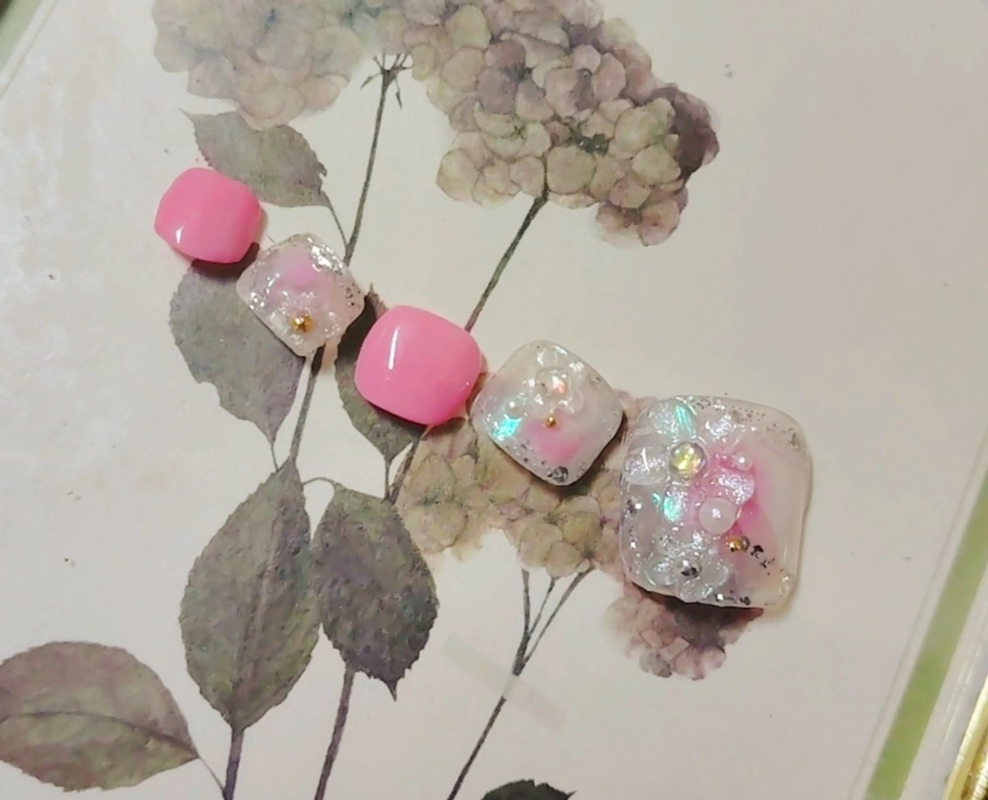 ネイル フットネイル Jewel SecretBaseのネイルデザイン